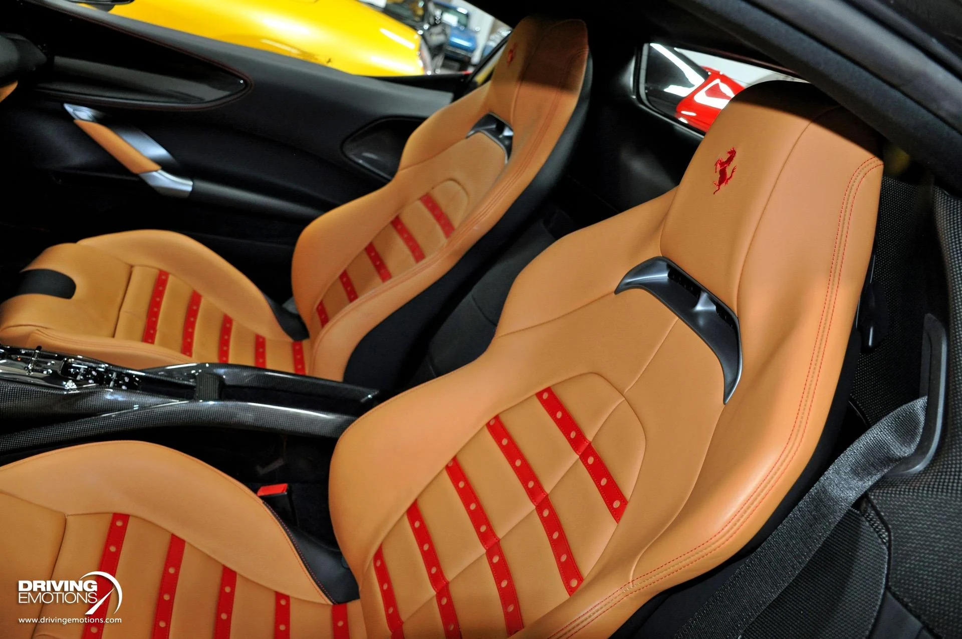 mph103_3197453555_860_p104_l_01848bf143