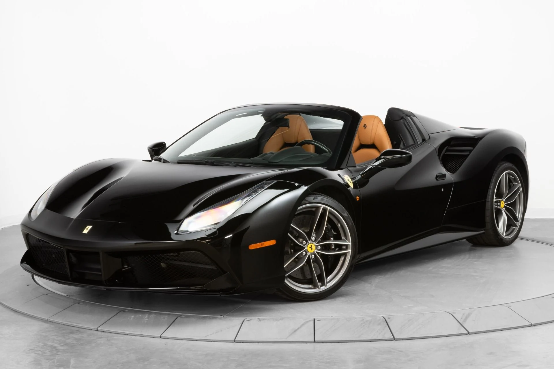 mph103_3278669620_Used_2017_Ferrari_488_Spider_1774969779_15ce1a19eb