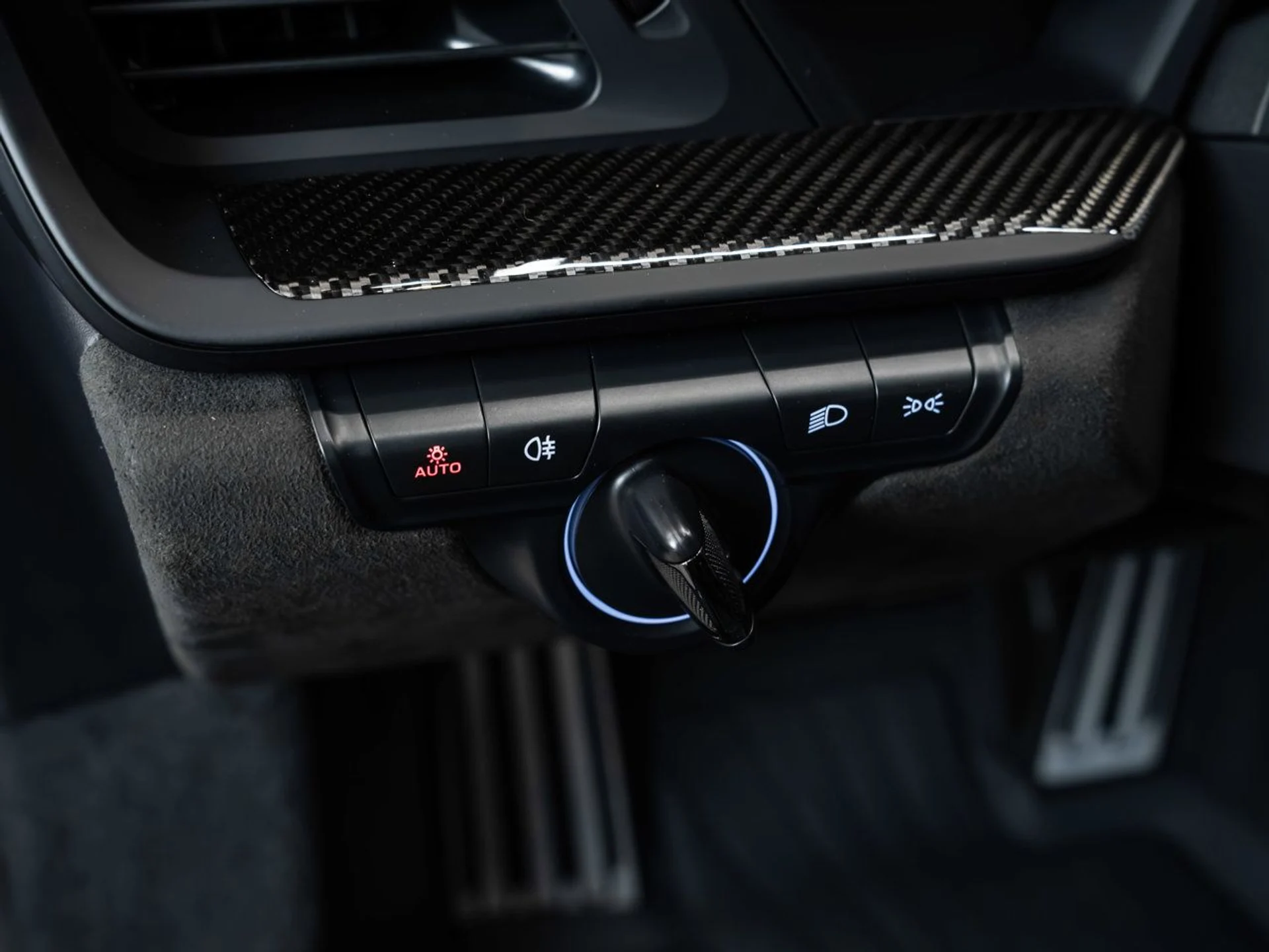 mph103_3808110684_porsche_911_2022_b609a3dd7a