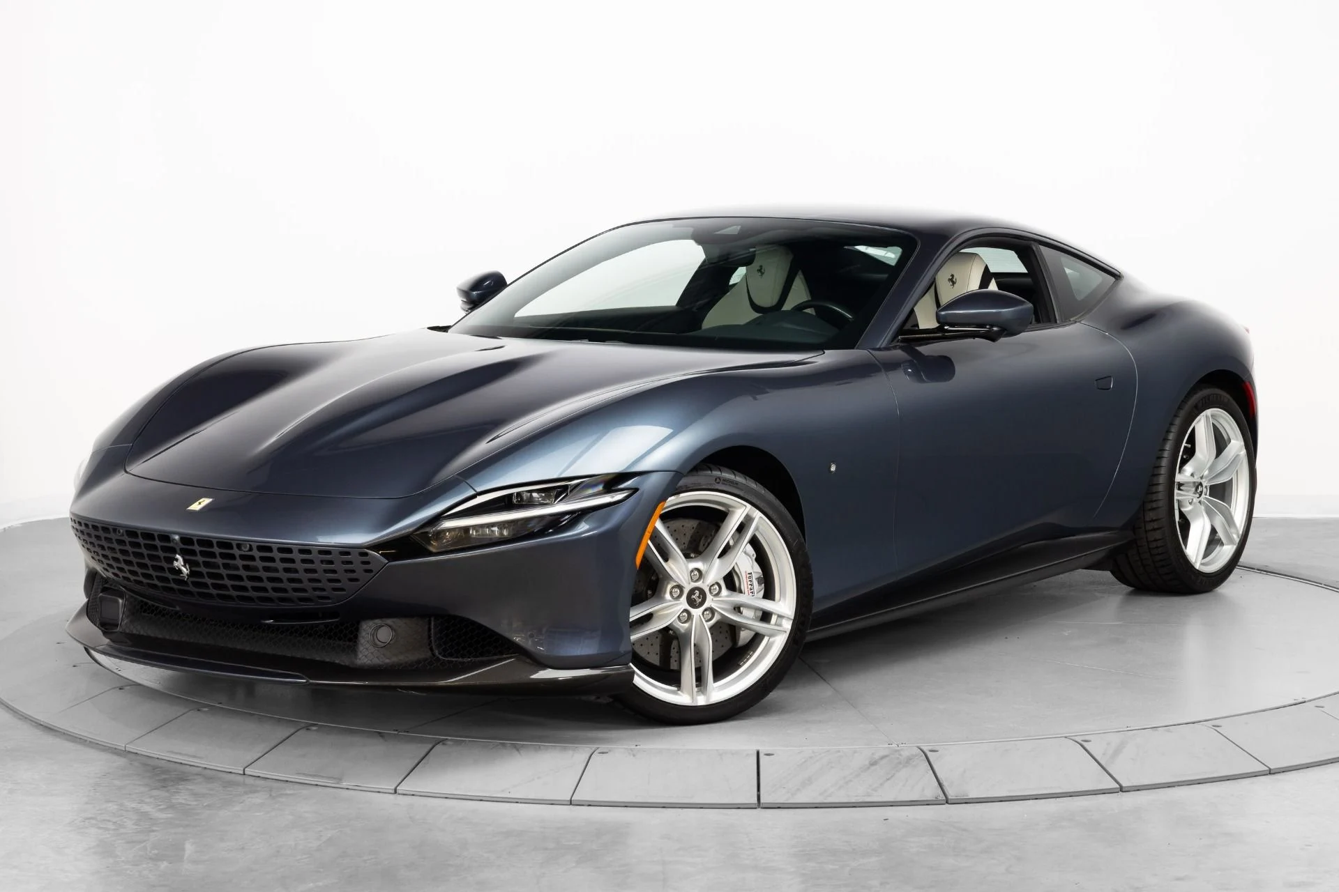 mph103_4056185705_Used_2021_Ferrari_Roma_1783542183_6a2fad6b3b