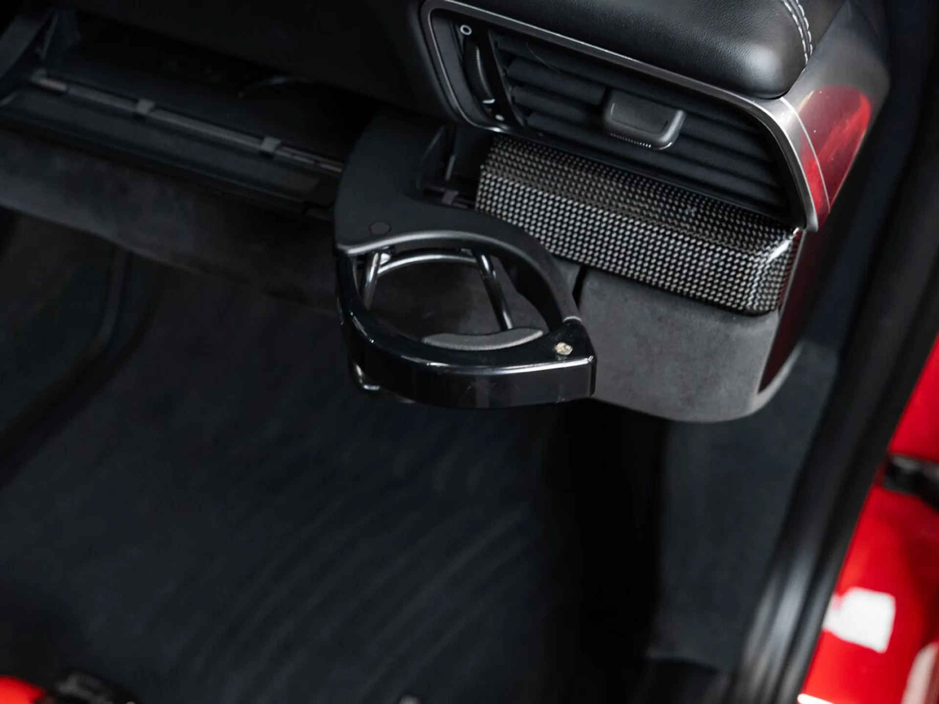 mph103_4088792241_porsche_911_2018_56c6074df5