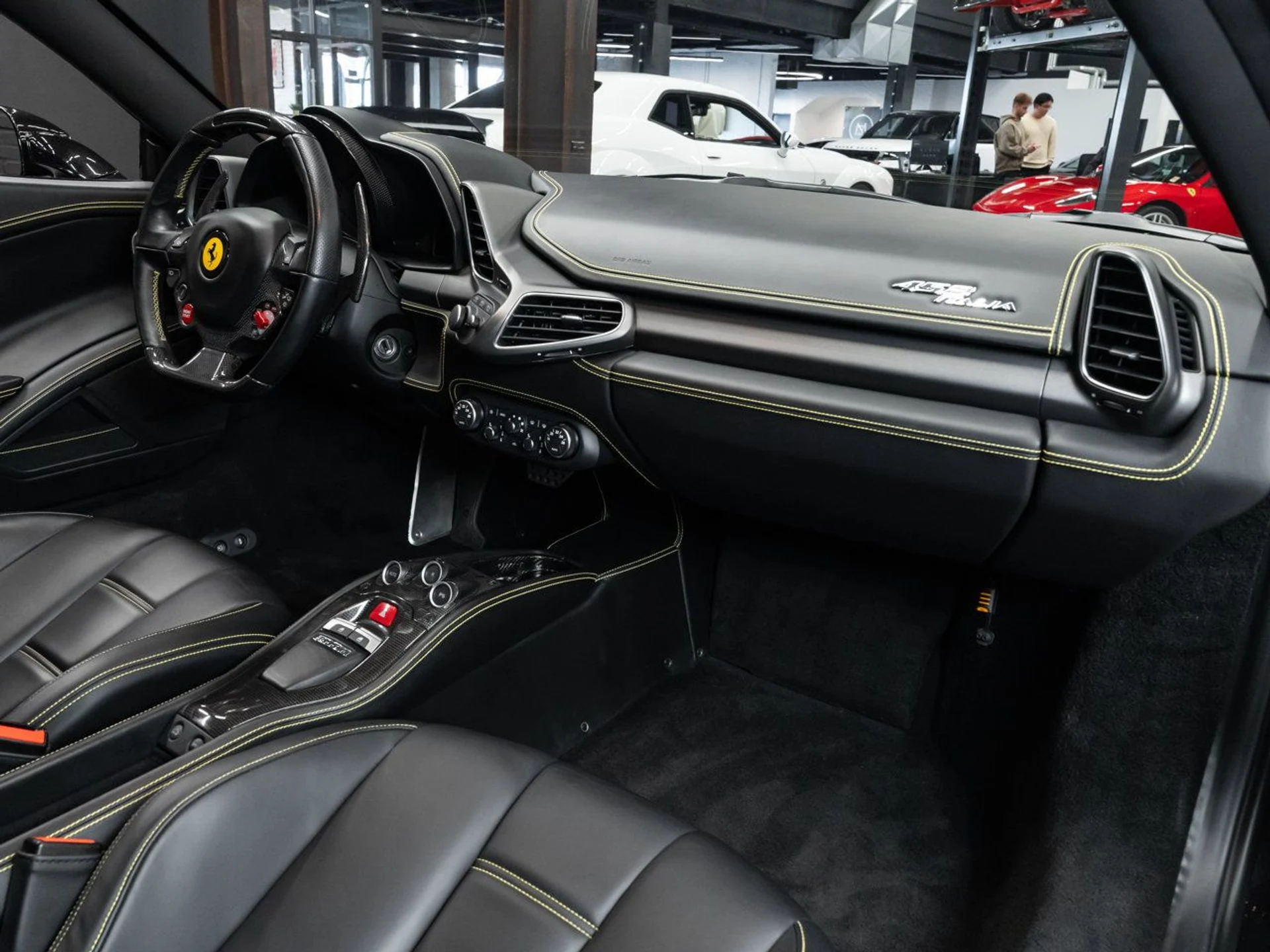 mph103_898643623_ferrari_458_italia_2015_a9322730be
