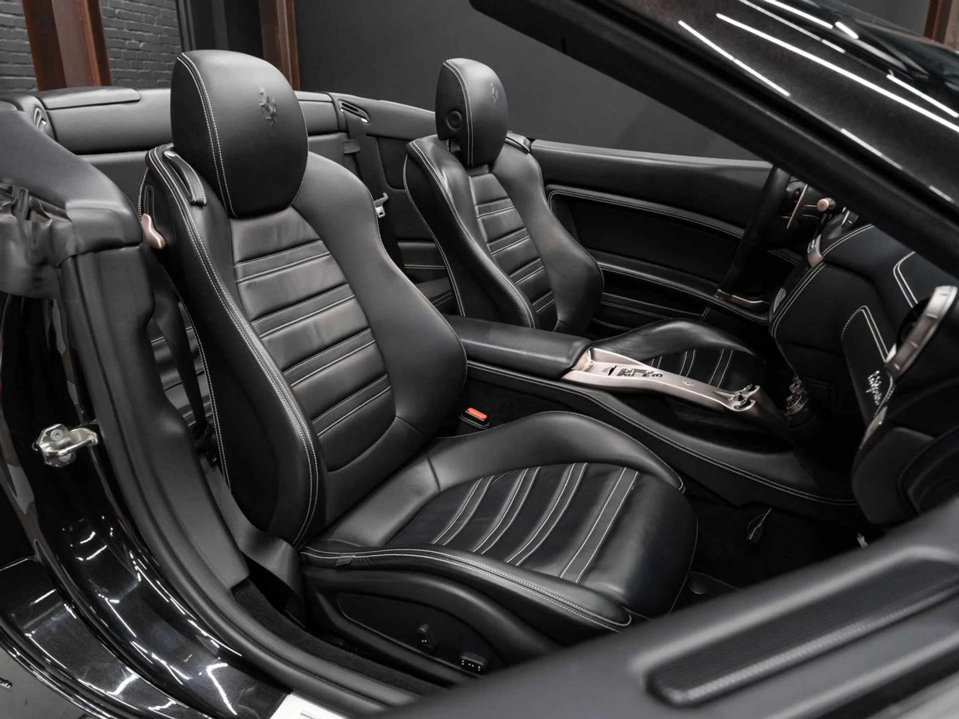 mph104_1040718575_ferrari_california_2011_901c508189