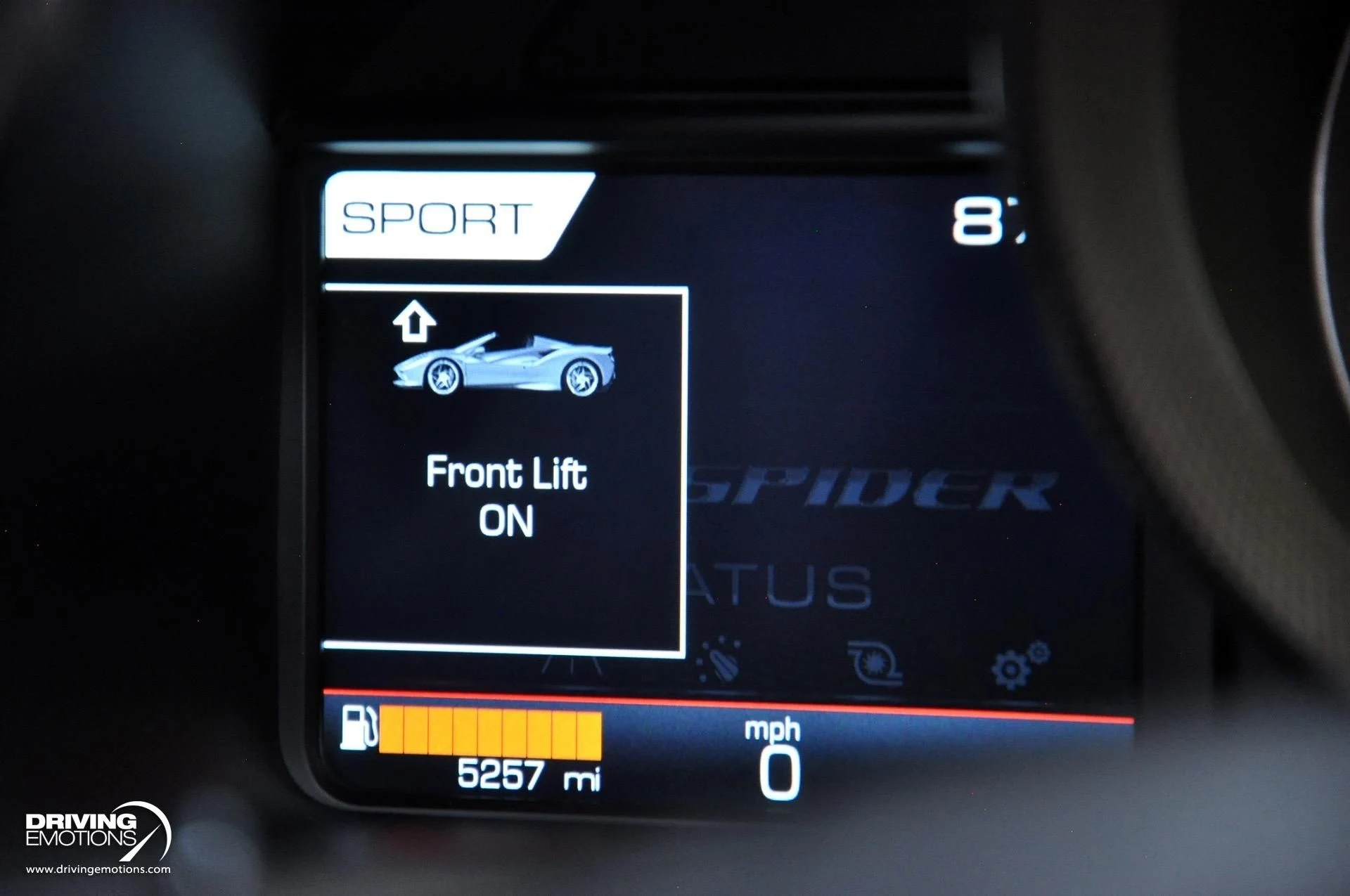 mph104_2020593123_896_p105_l_8a478f325a