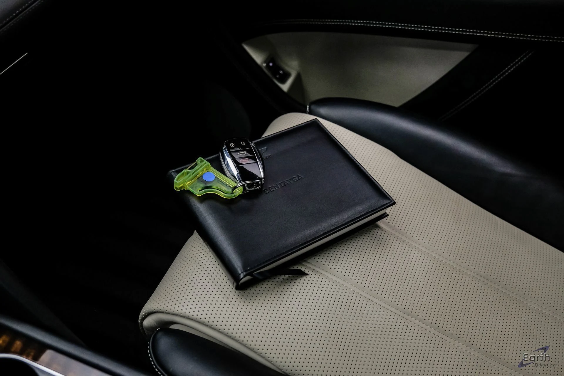 mph104_2365206443_6b8de8d139cea058f37a5963e4616c50x_beec0804d3