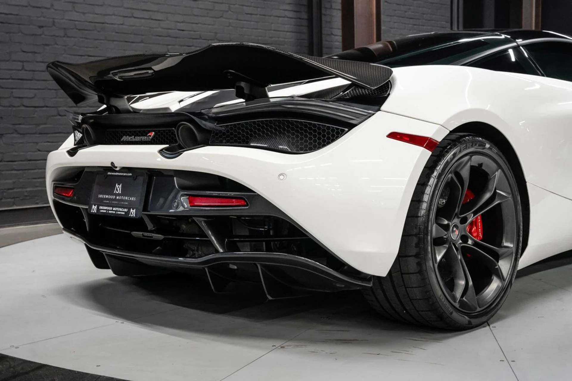 mph104_2844127821_mclaren_720s_2018_30891aa5a2