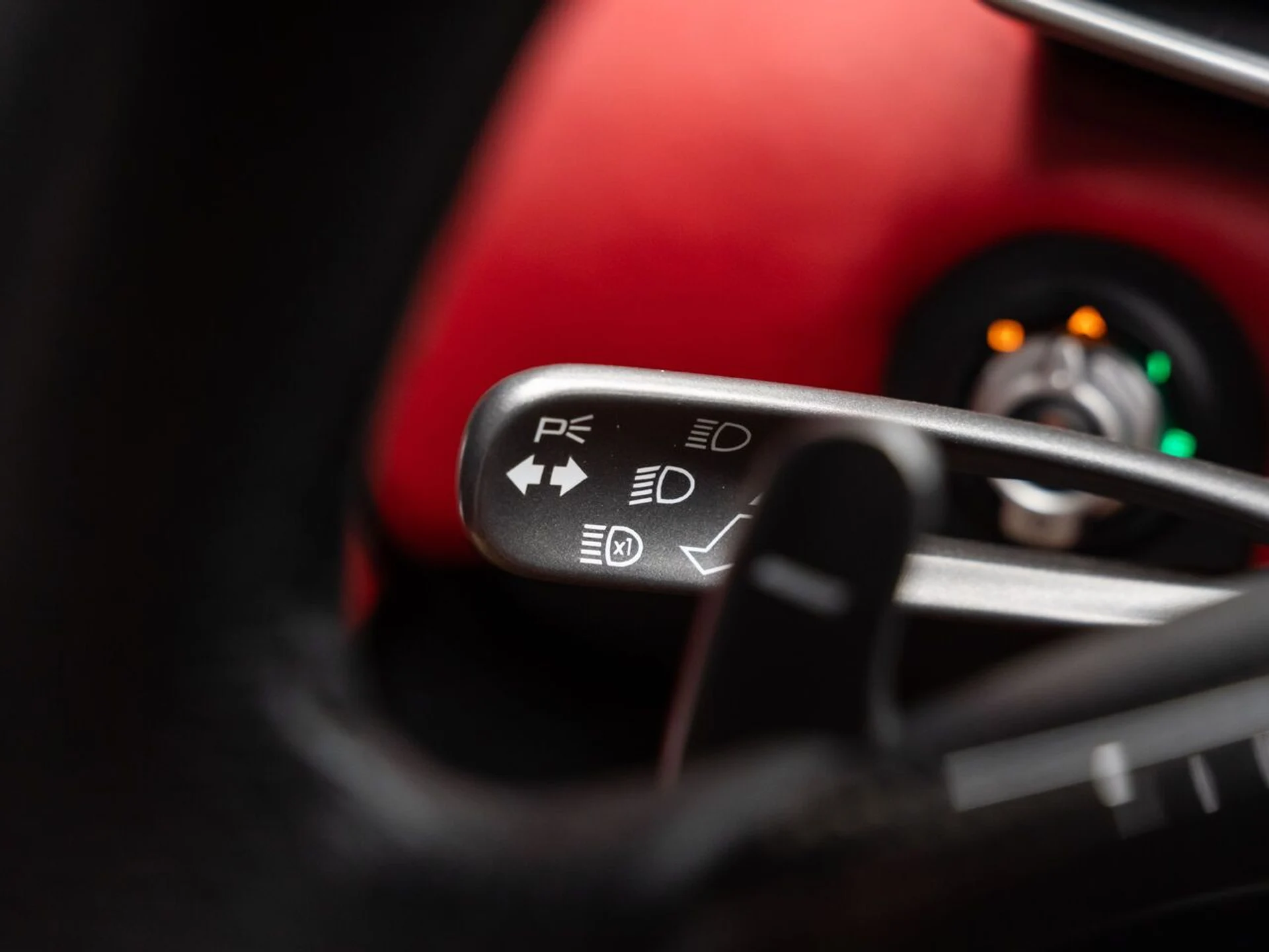 mph104_3839220003_mclaren_650s_2015_a28df9cd23