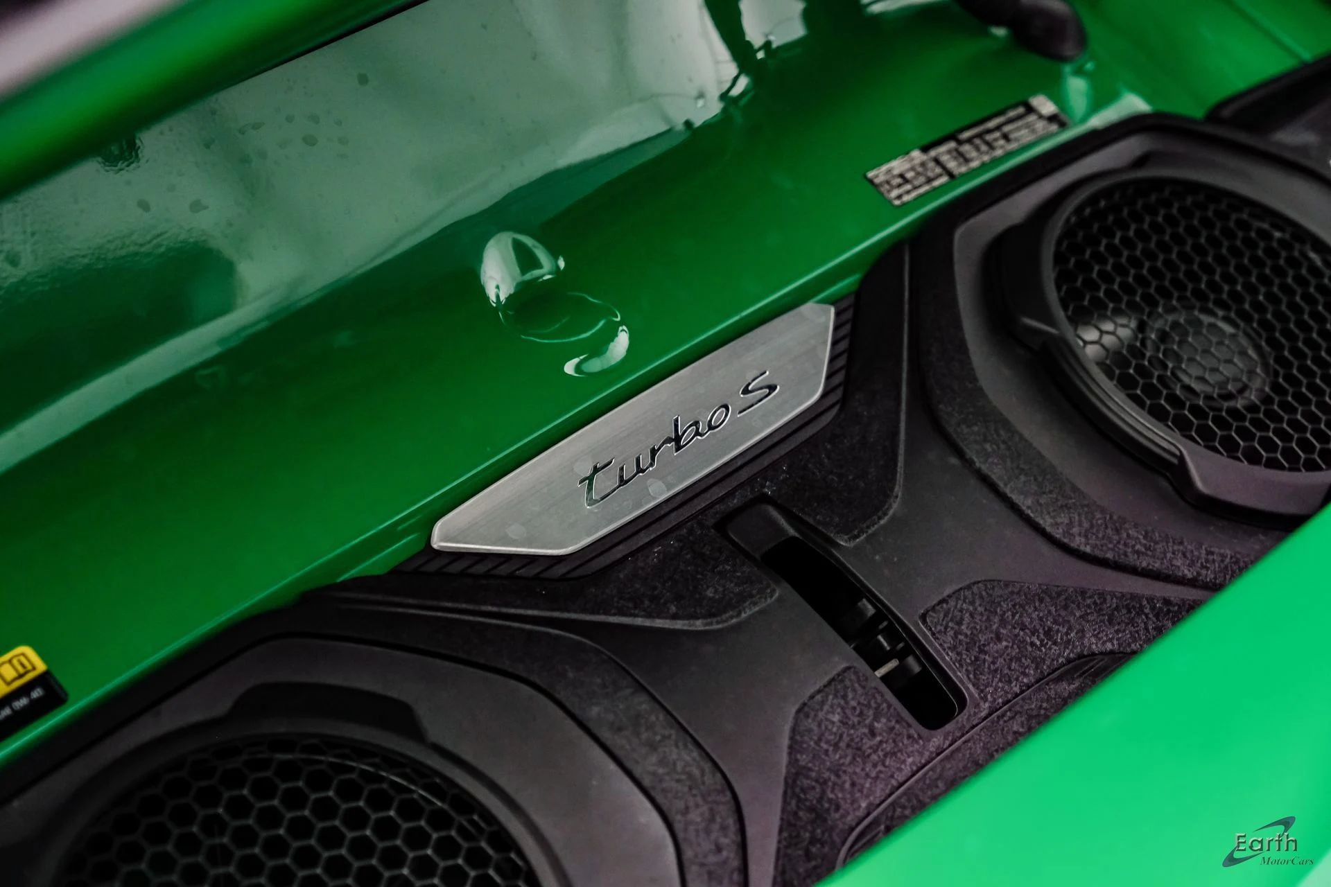 mph104_4111295440_8b43517917443199adecee4df638dde6x_ae98e19147