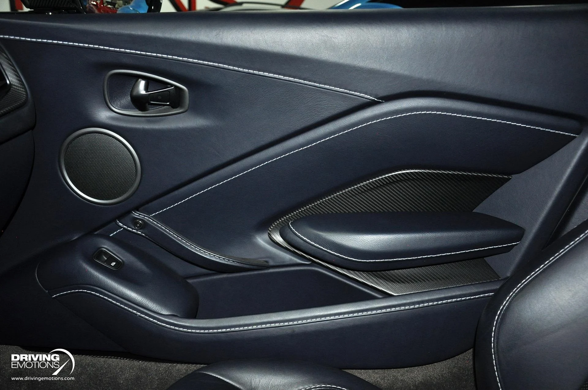 mph104_4120493273_880_p105_l_272cef4f04