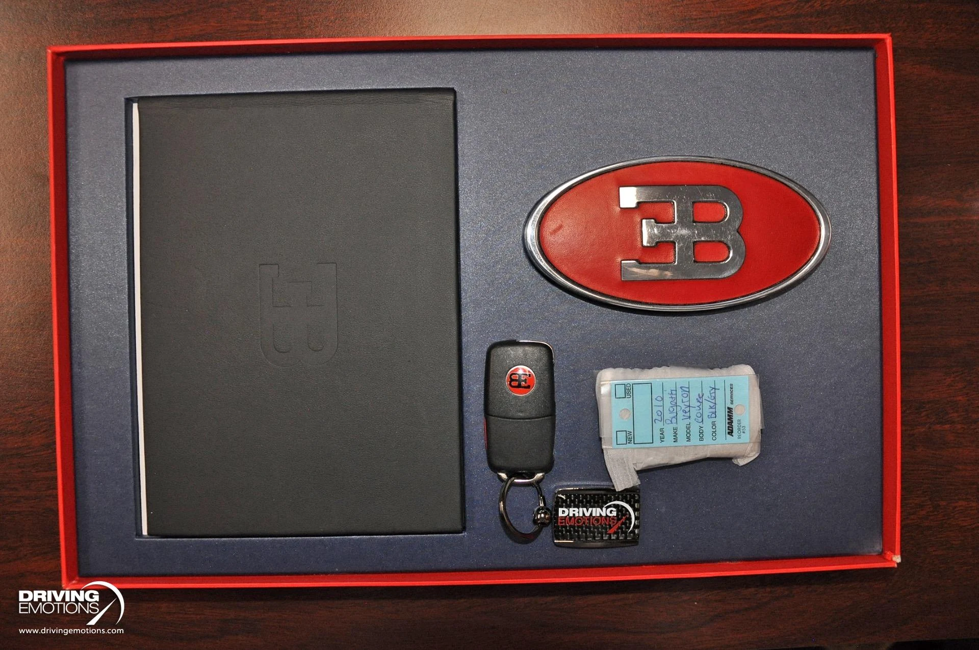 mph104_962359021_479_p105_l_fd591c75d9