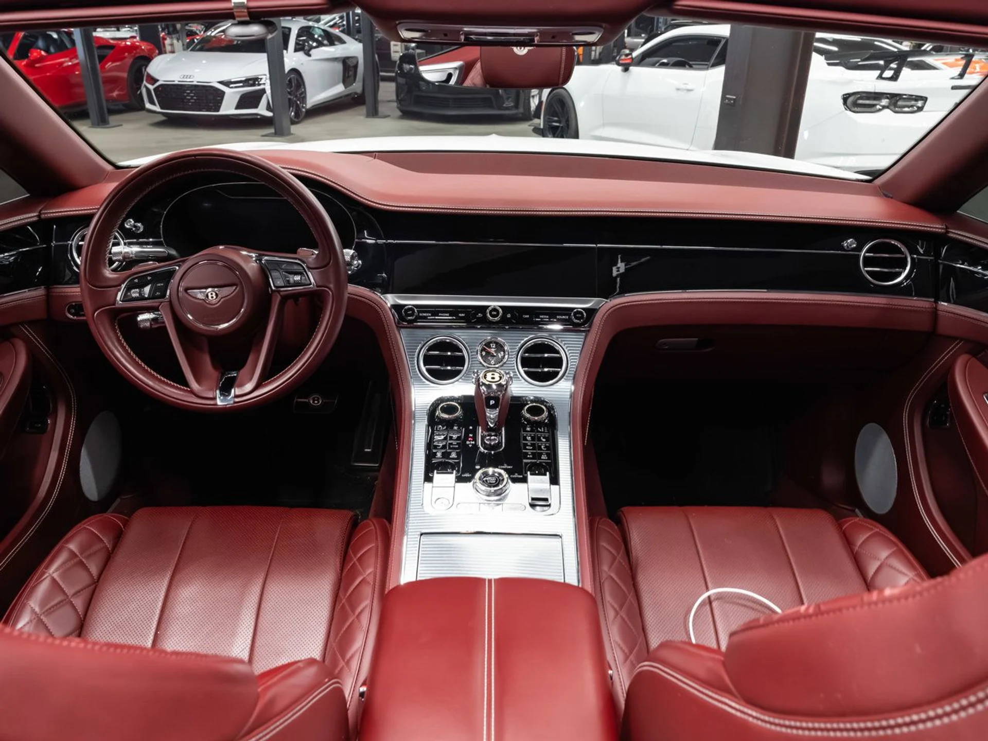 mph104_966511272_bentley_continental_2020_2a7488eb18