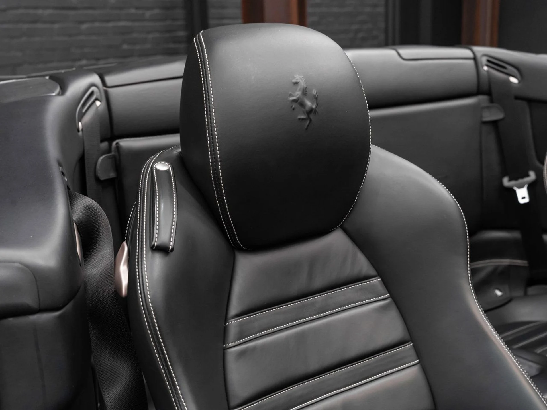 mph105_1258610019_ferrari_california_2011_f72486aae4