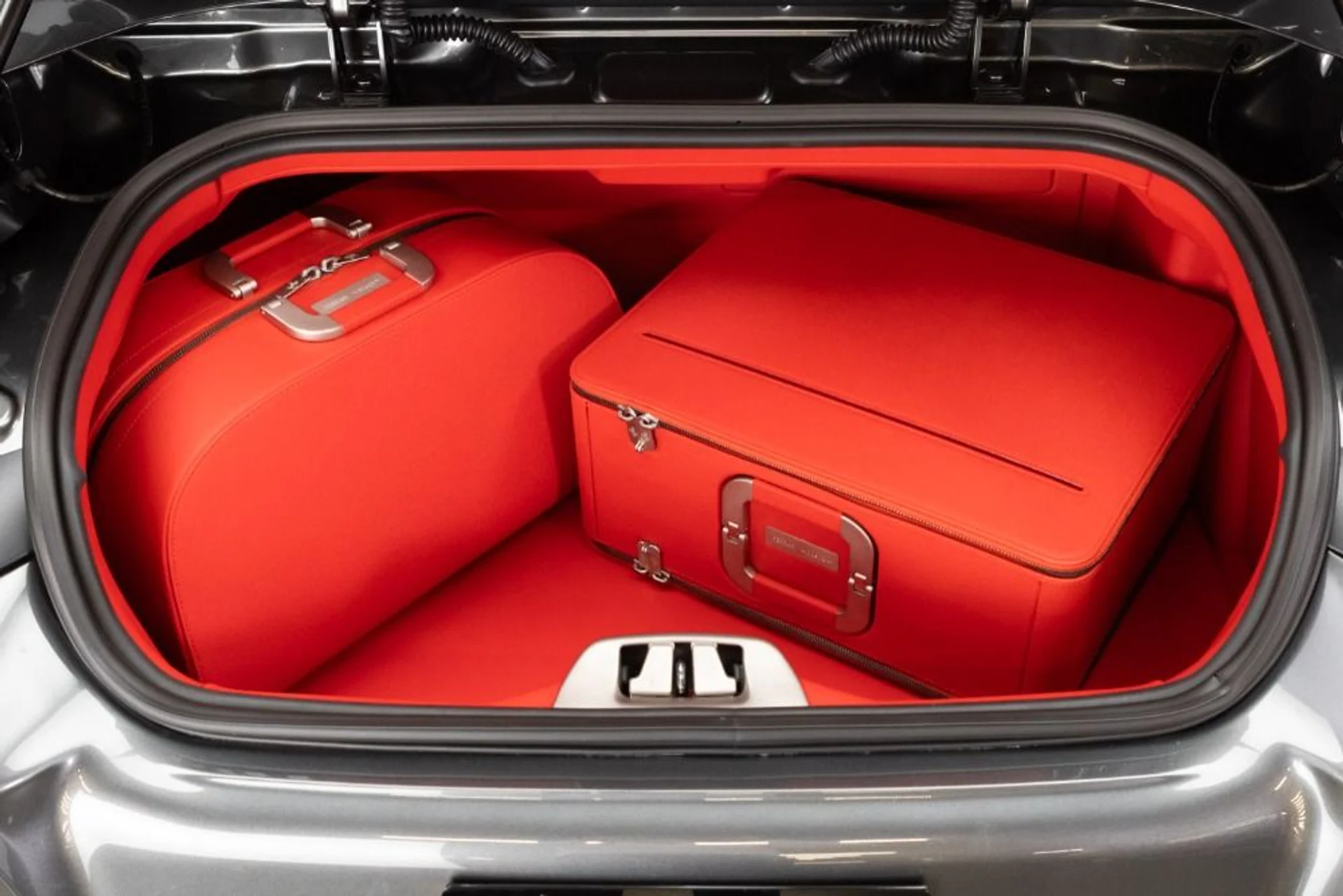 mph105_1287676658_Used_2023_Ferrari_812_GTS_ac85775b96