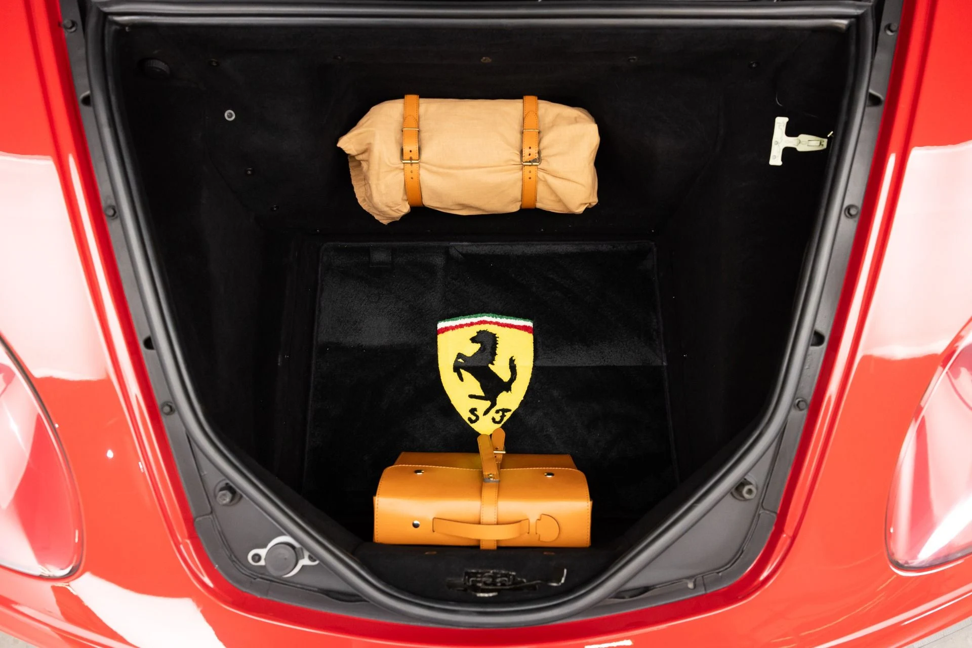 mph105_1469513243_Used_2003_Ferrari_360_Spider_F1_1789679045_124bea68a9