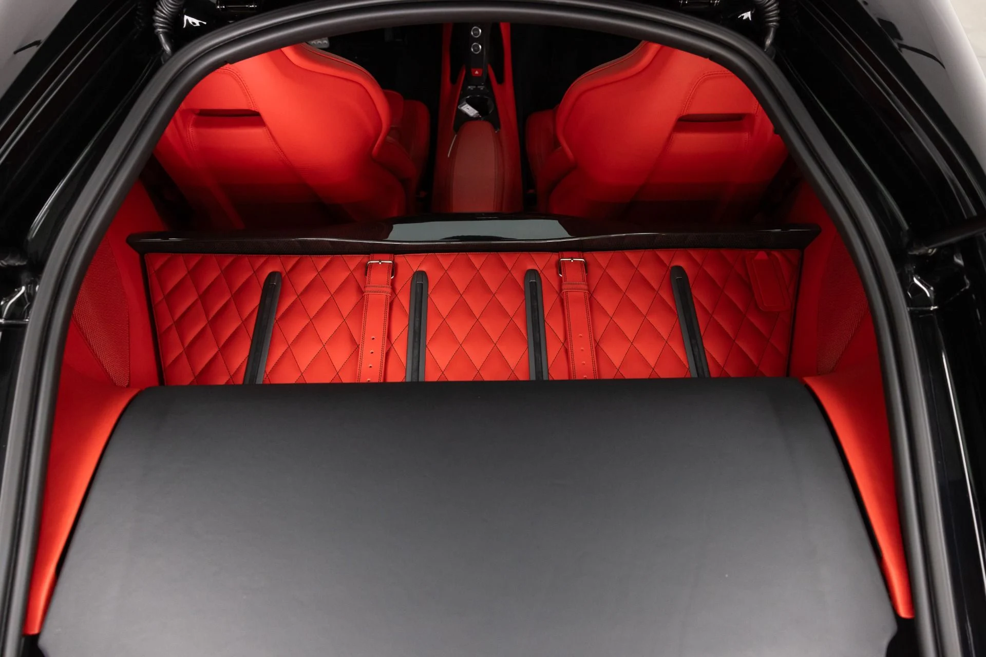 mph105_1598541218_Used_2014_Ferrari_F12berlinetta_1784559579_f10654e4b2