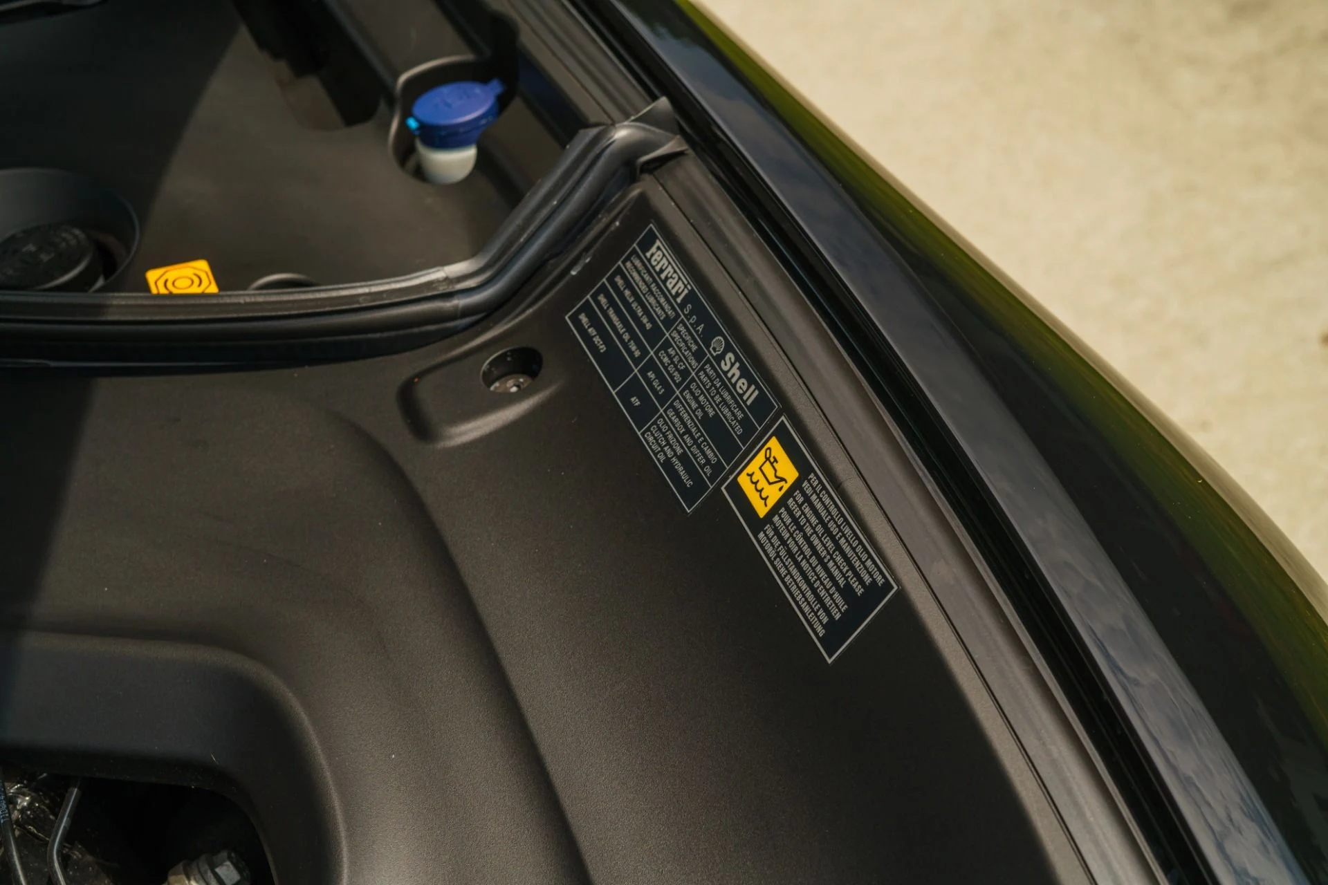 mph105_2242601463_Used_2019_Ferrari_Portofino_1783726040_1940fd9df0