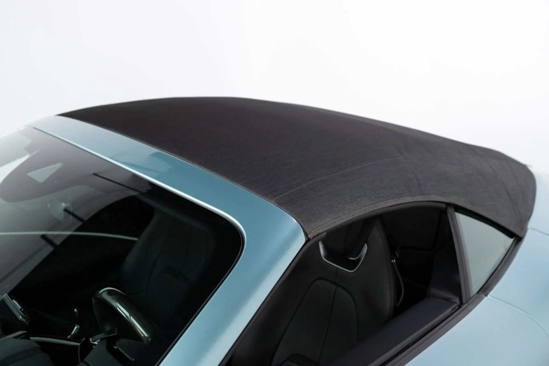 mph105_2261584246_Used_2024_Ferrari_Roma_Spider_95673440b2