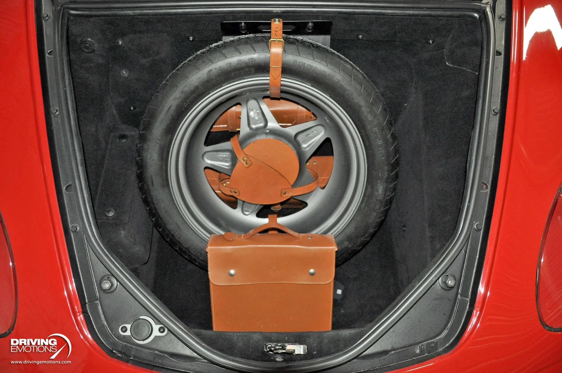 mph105_2487795857_824_p106_l_9ef62e53c2