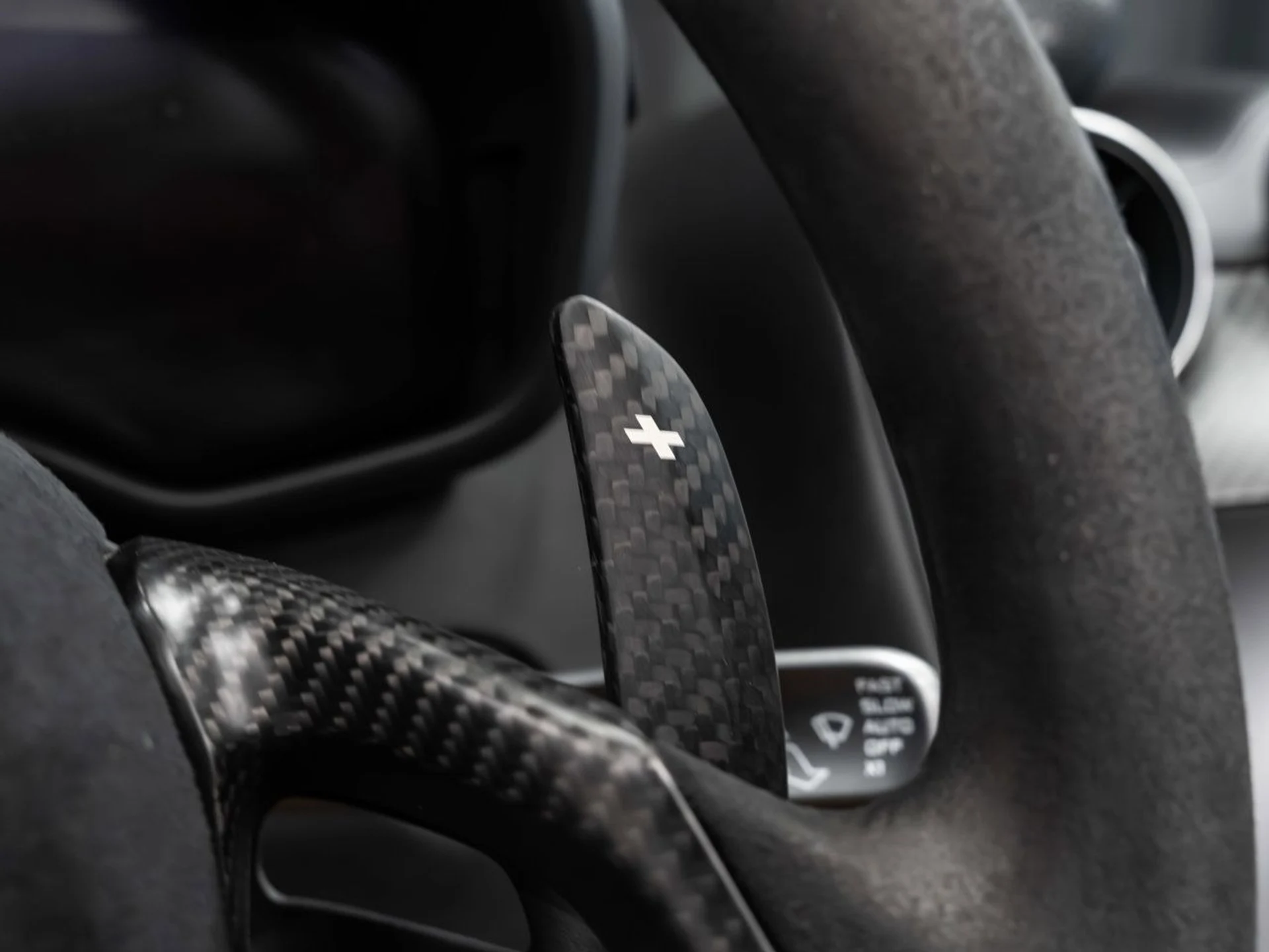 mph105_2874654643_mclaren_570s_2018_cdaa0b76f8