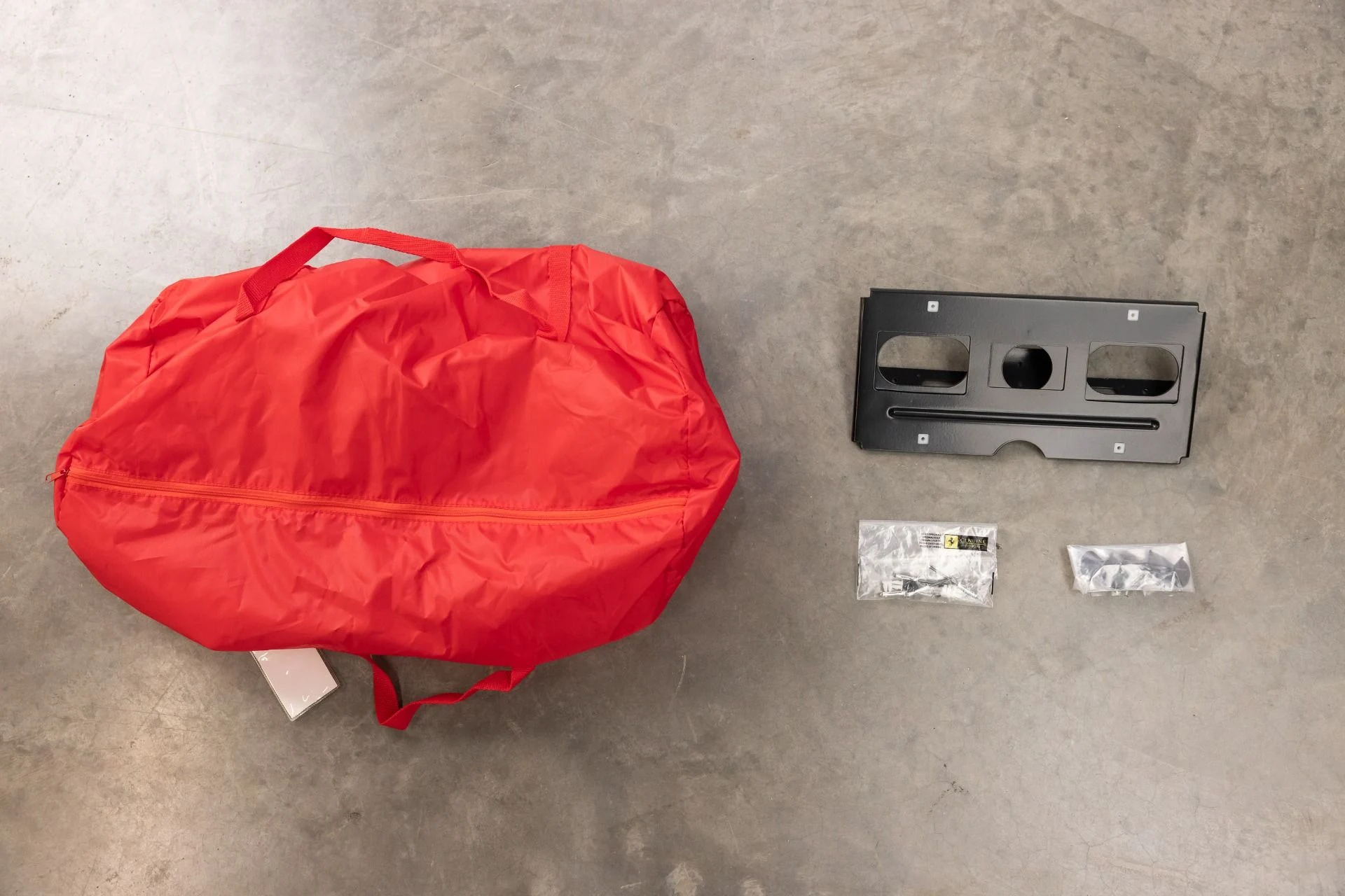 mph105_3095148675_Used_2021_Ferrari_F8_Spider_1788360479_875aae1a19