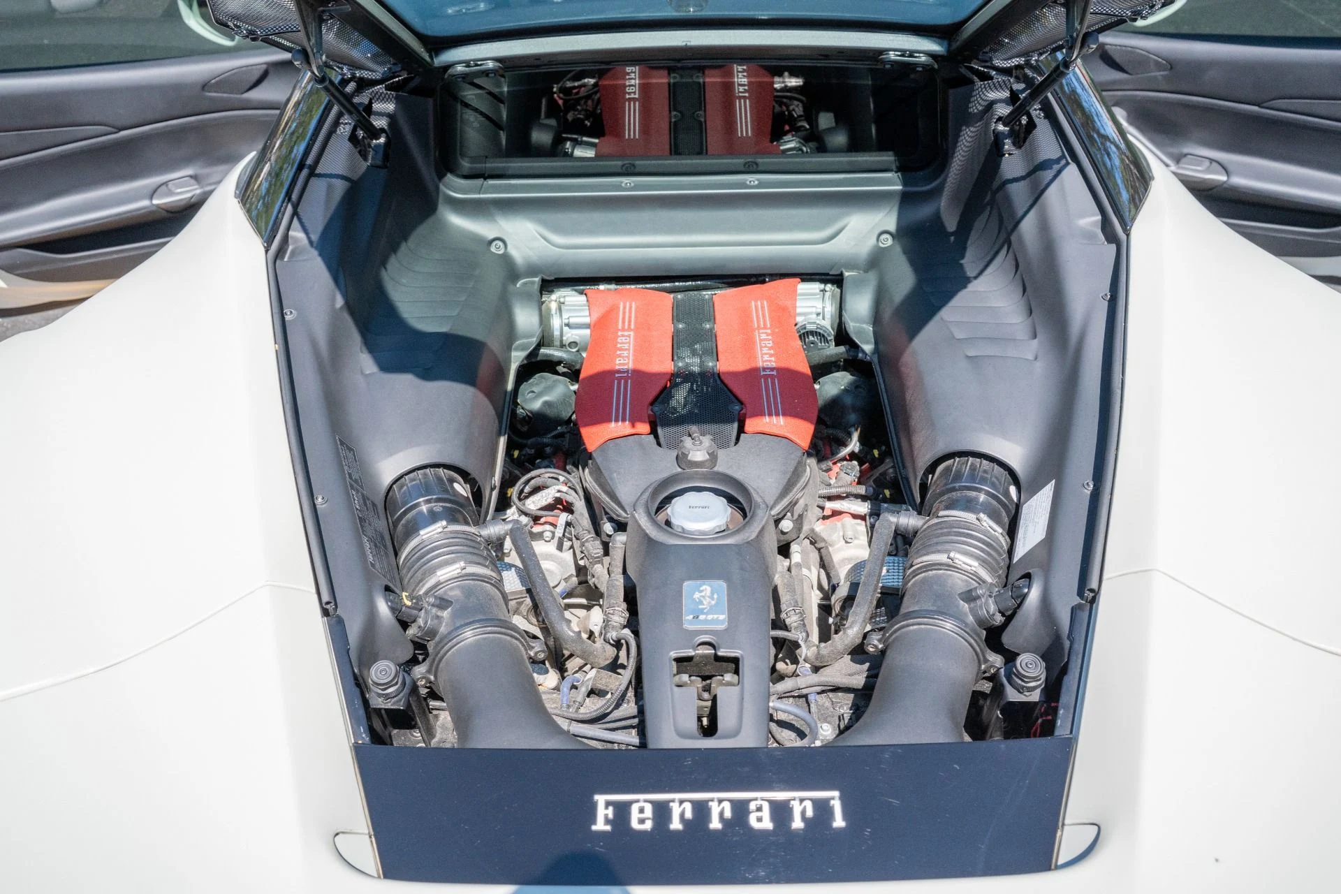 mph105_3505052215_Used_2018_Ferrari_488_GTB_1787848406_b57ed6bc7c
