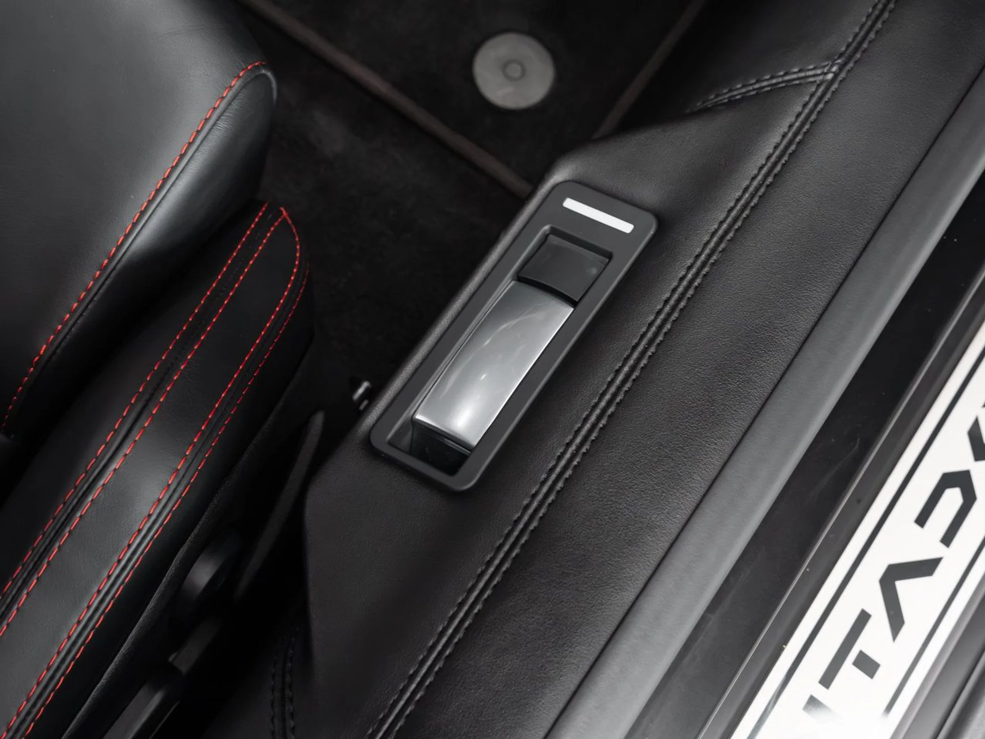 mph105_3555944260_lamborghini_aventador_2017_c6c0771900
