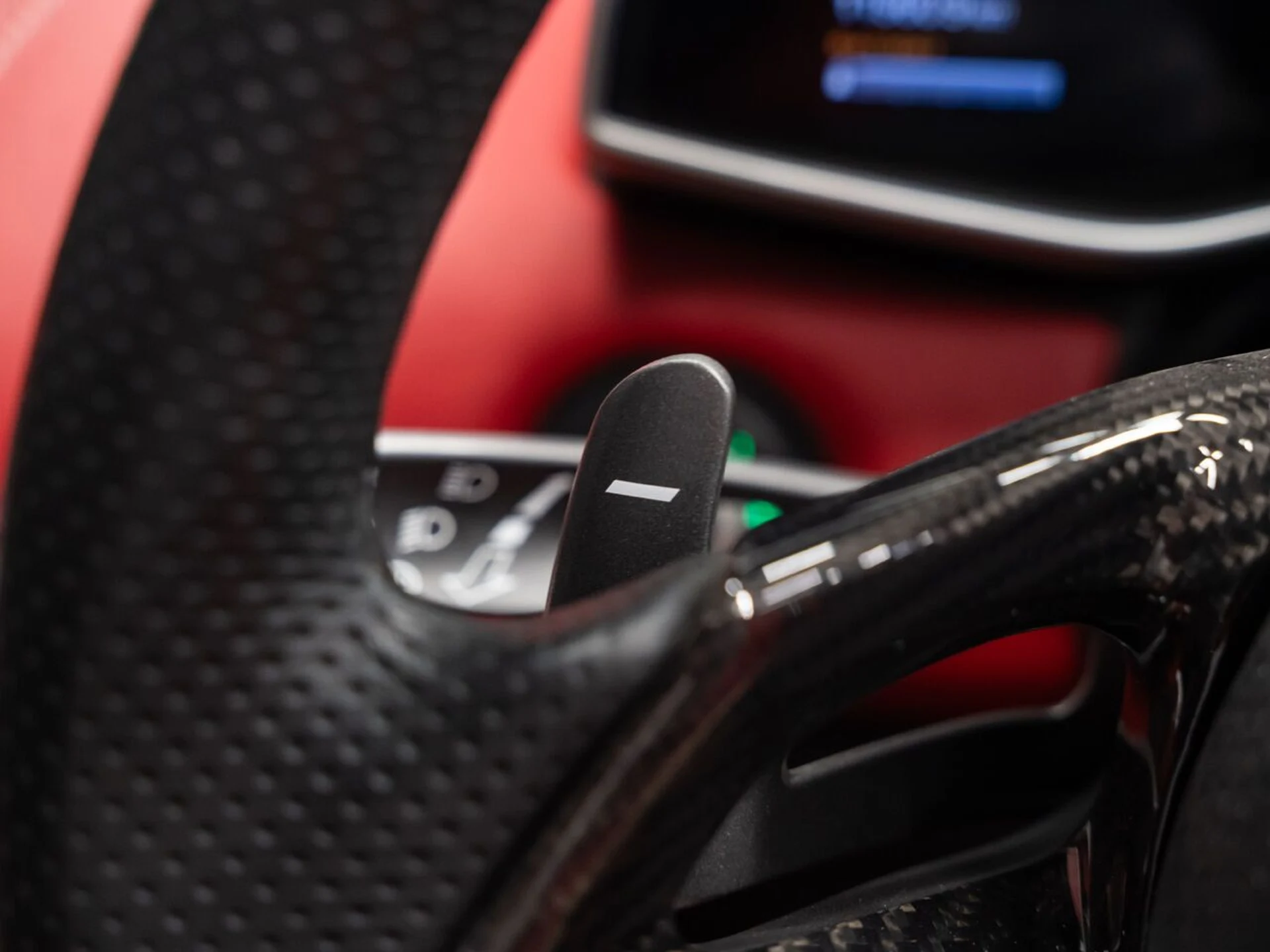 mph105_3810090802_mclaren_650s_2015_5ef7770db6