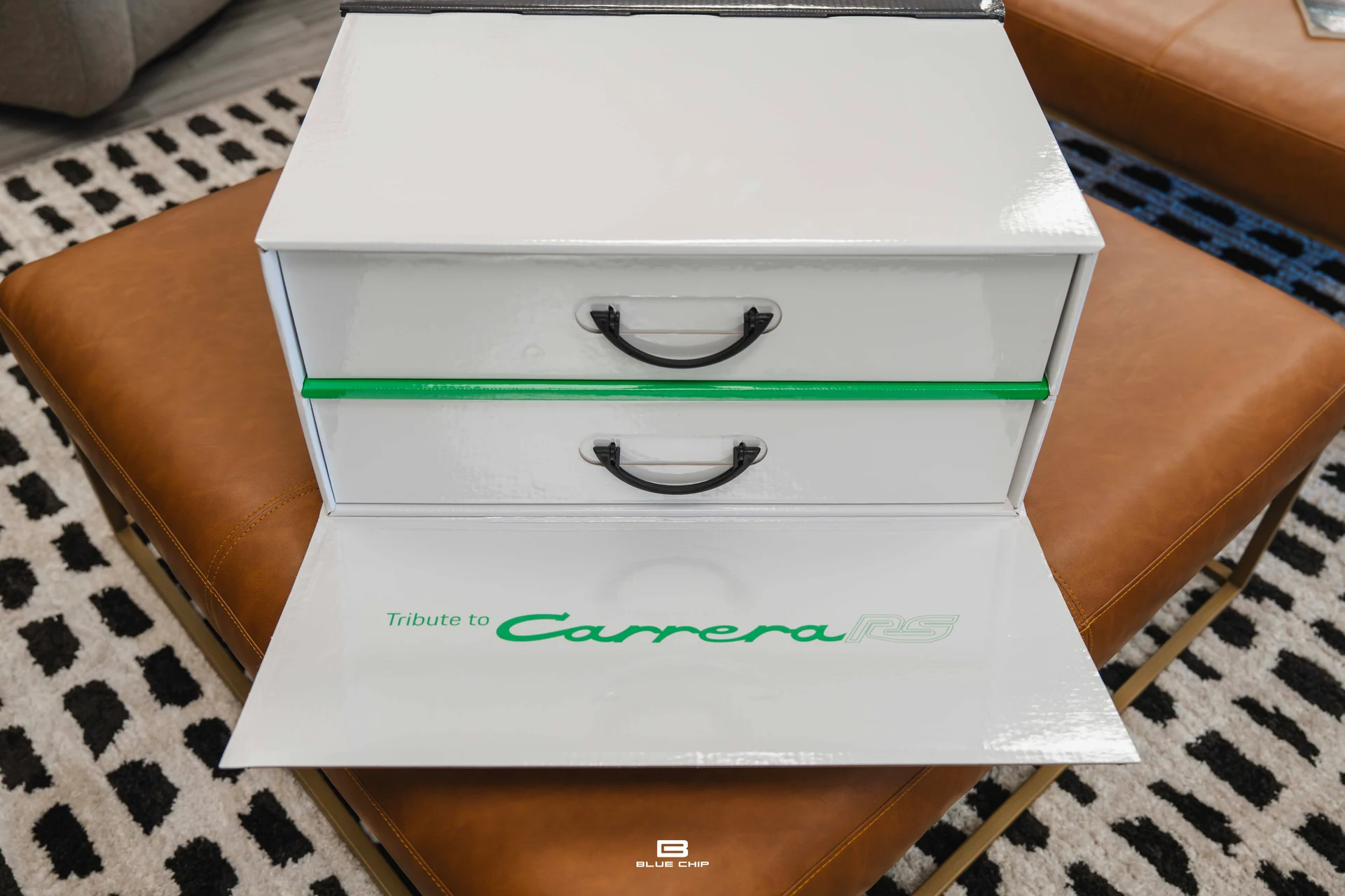 mph105_4193882610_69583b8068e9e447250db09e_A7409689_e711aee1ff