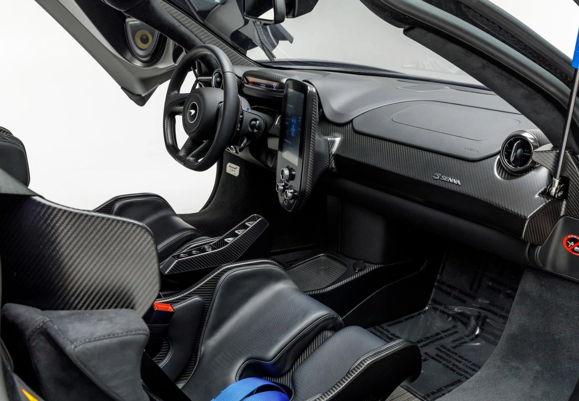 mph105_46722856_12200_p106_l_65760e5c01