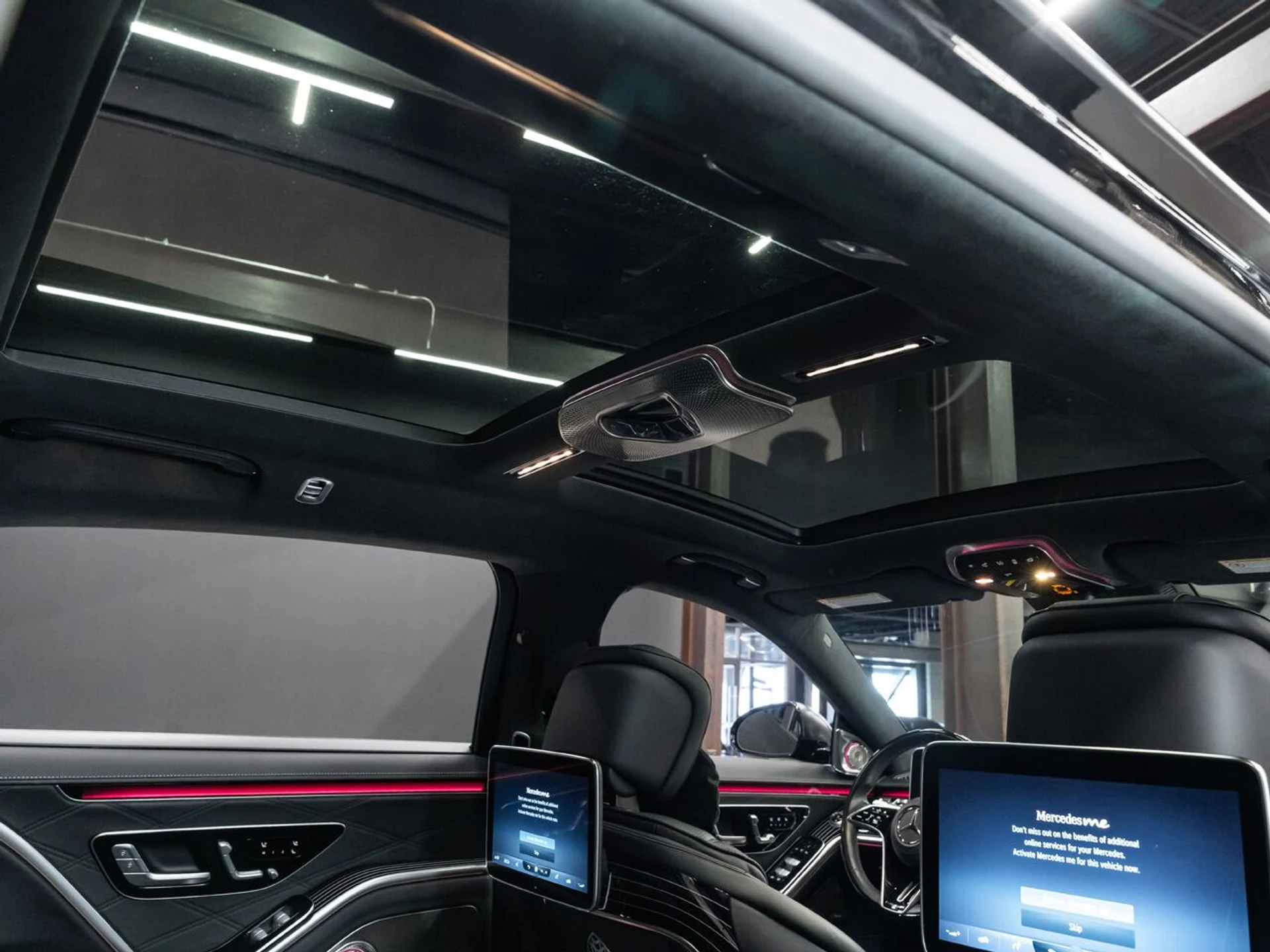 mph105_638366232_mercedes_benz_s_class_2023_9bb538ca46