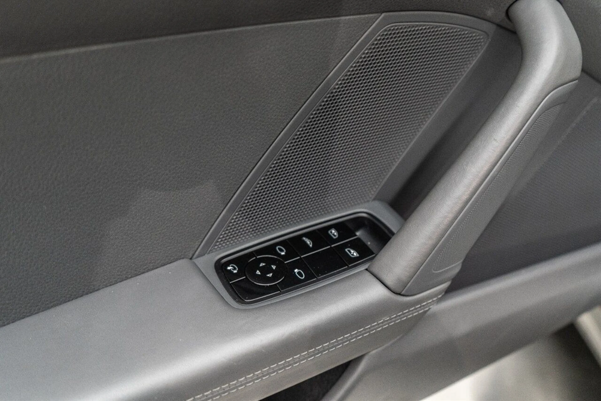 mph105_978168738_d8ee355f88_1280_6fcc2f8885