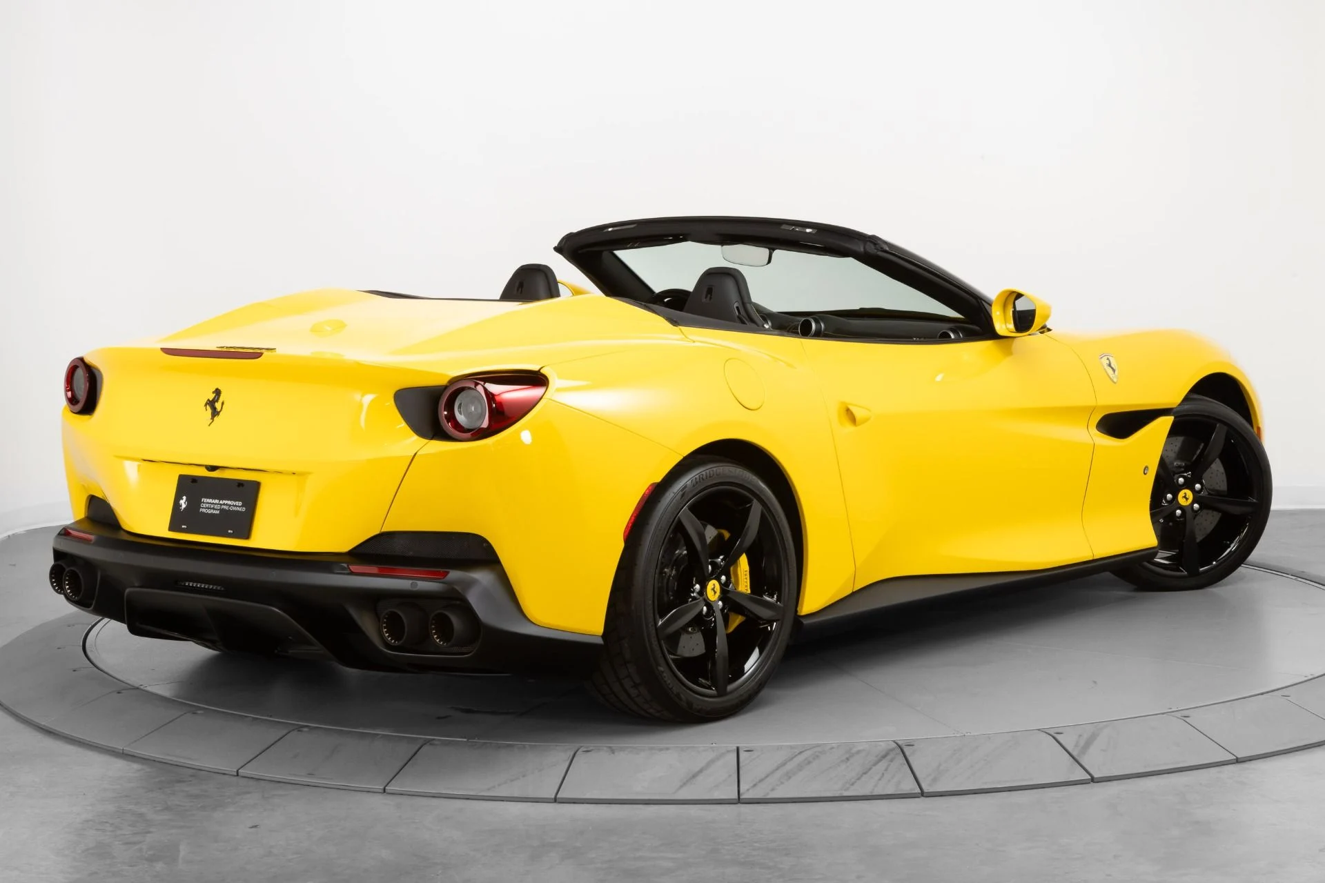 mph106_174013097_Used_2020_Ferrari_Portofino_1777298723_c6a77d8813