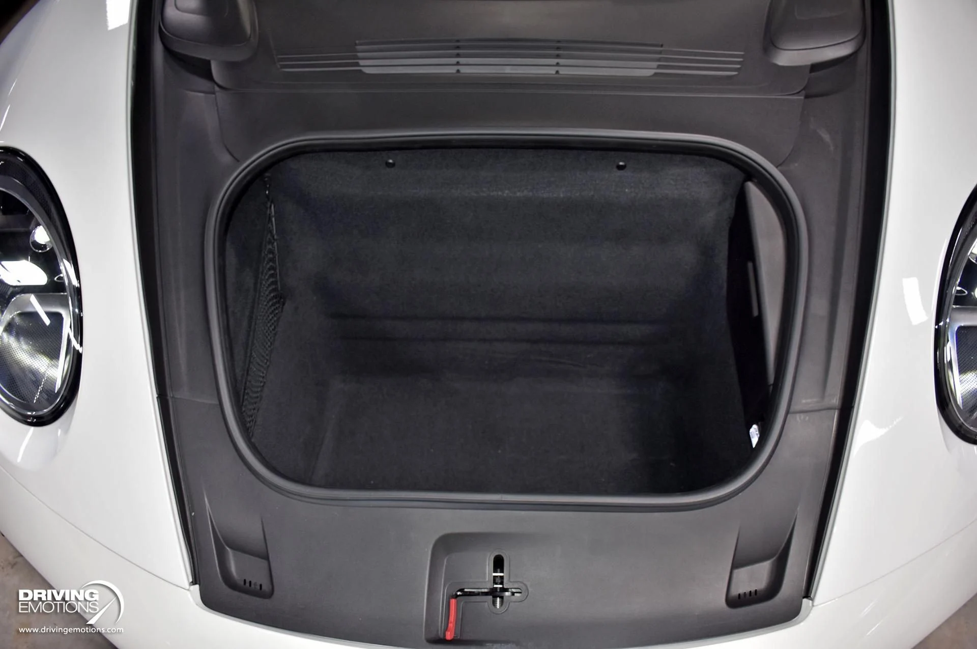 mph106_2292834185_865_p107_l_ed6337c9b5