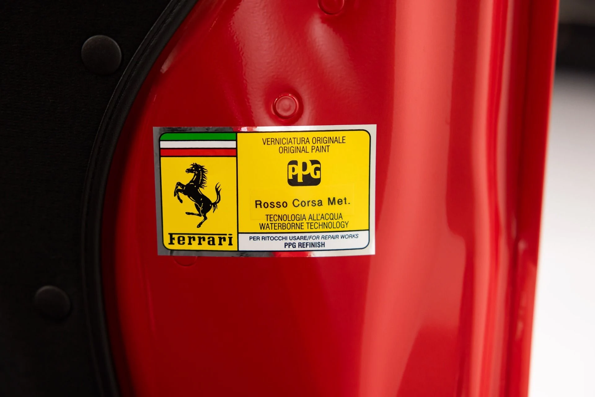 mph106_2304760148_Used_2017_Ferrari_F12berlinetta_1787065033_f3431acf98