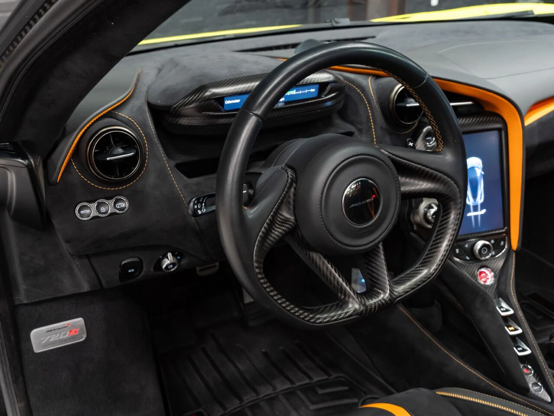 mph106_268725255_mclaren_720s_2018_0cd0f2f2f3