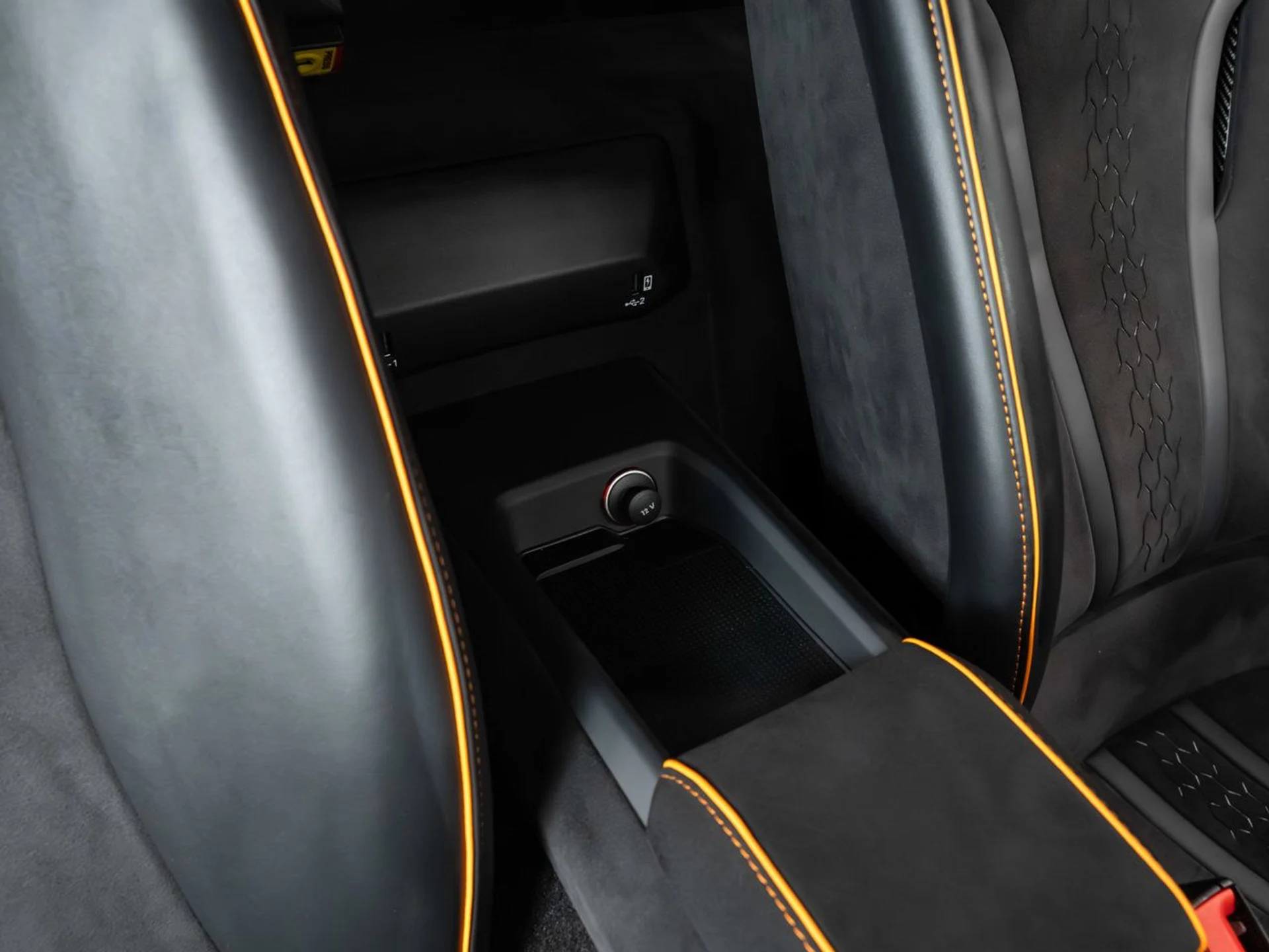 mph106_2700254182_lamborghini_huracan_2023_abf8a7493d