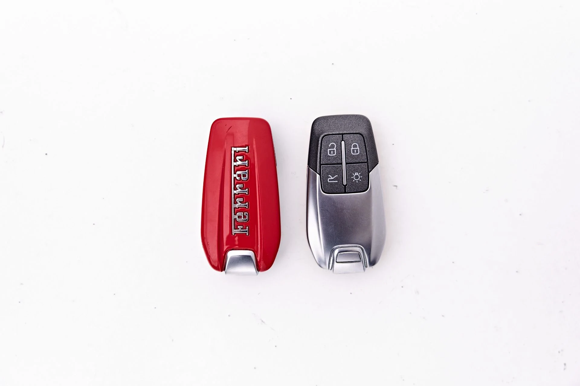 mph106_403313240_Used_2023_Ferrari_812_GTS_Base_1785445662_4227608c24