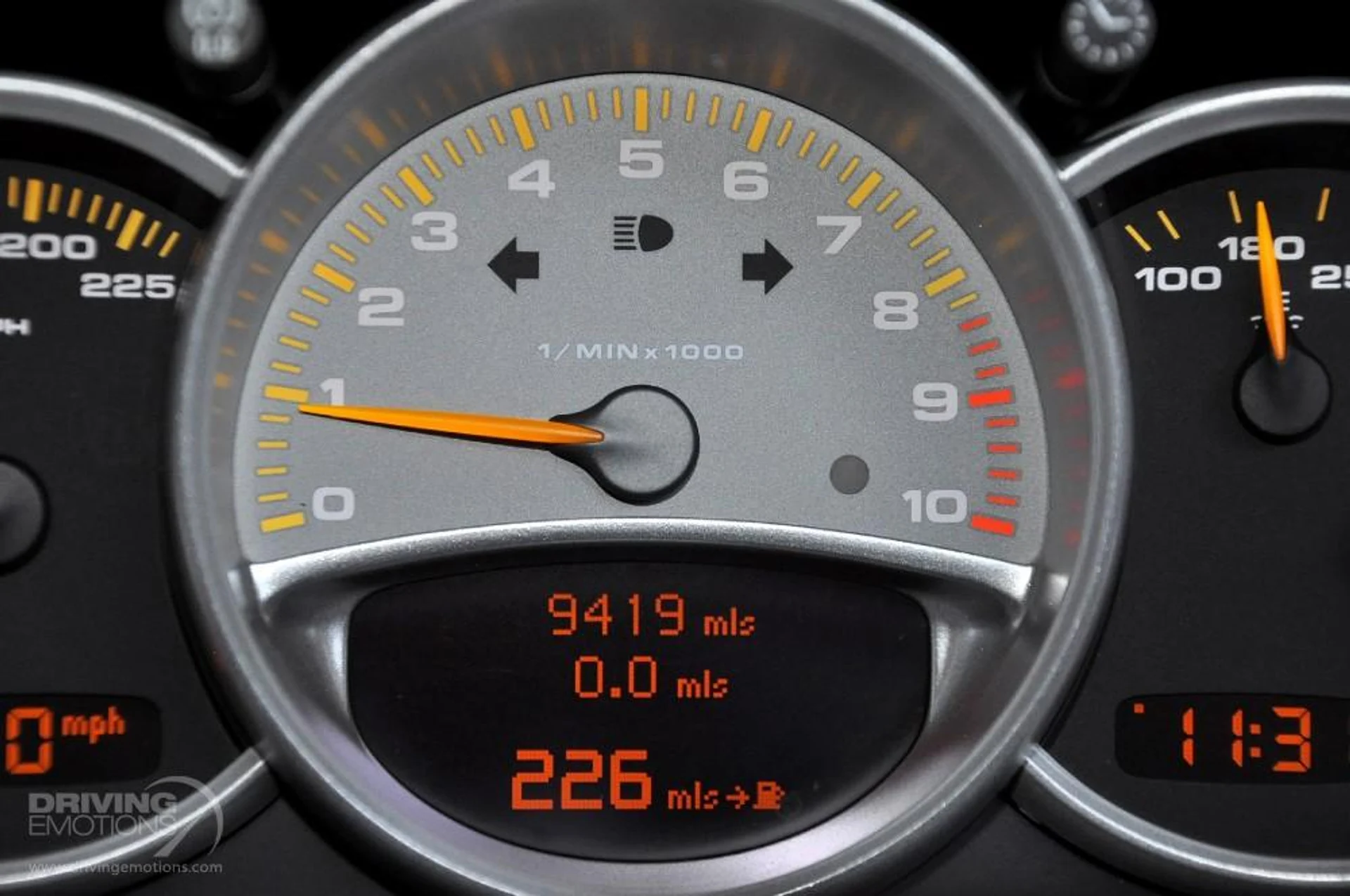 mph106_415198148_186_p107_l_086c2aafd5