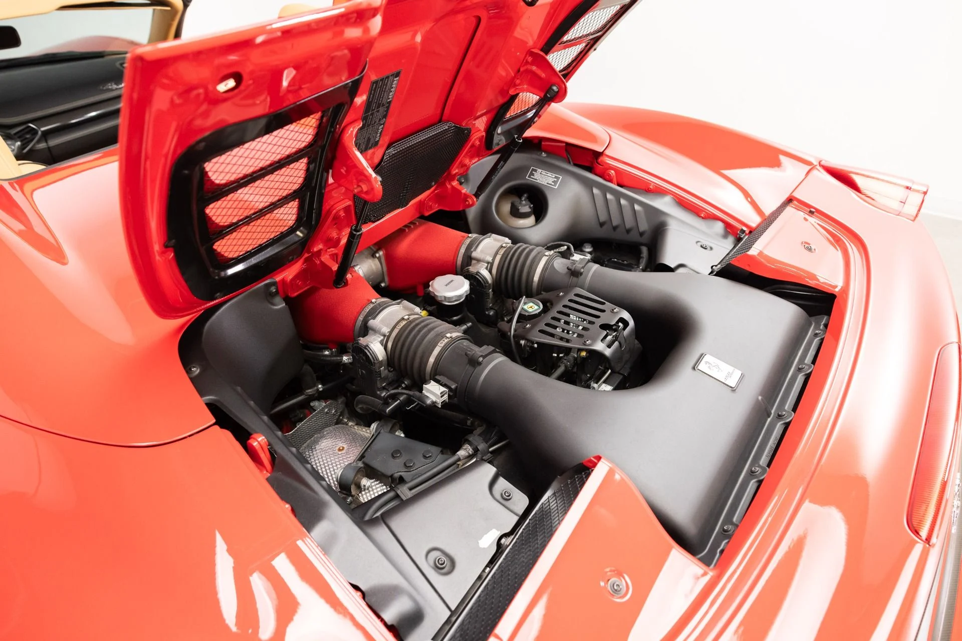 mph106_489532879_Used_2013_Ferrari_458_Spider_1791300624_177c2408b9