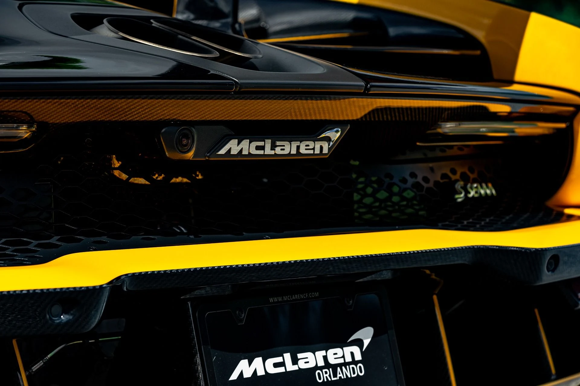 mph106_566440511_131_p107_l_c3c09190eb