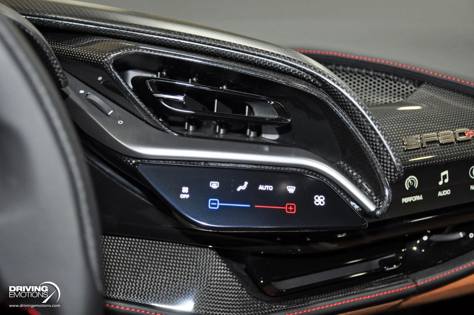 mph106_618885578_860_p107_l_976a758dd5