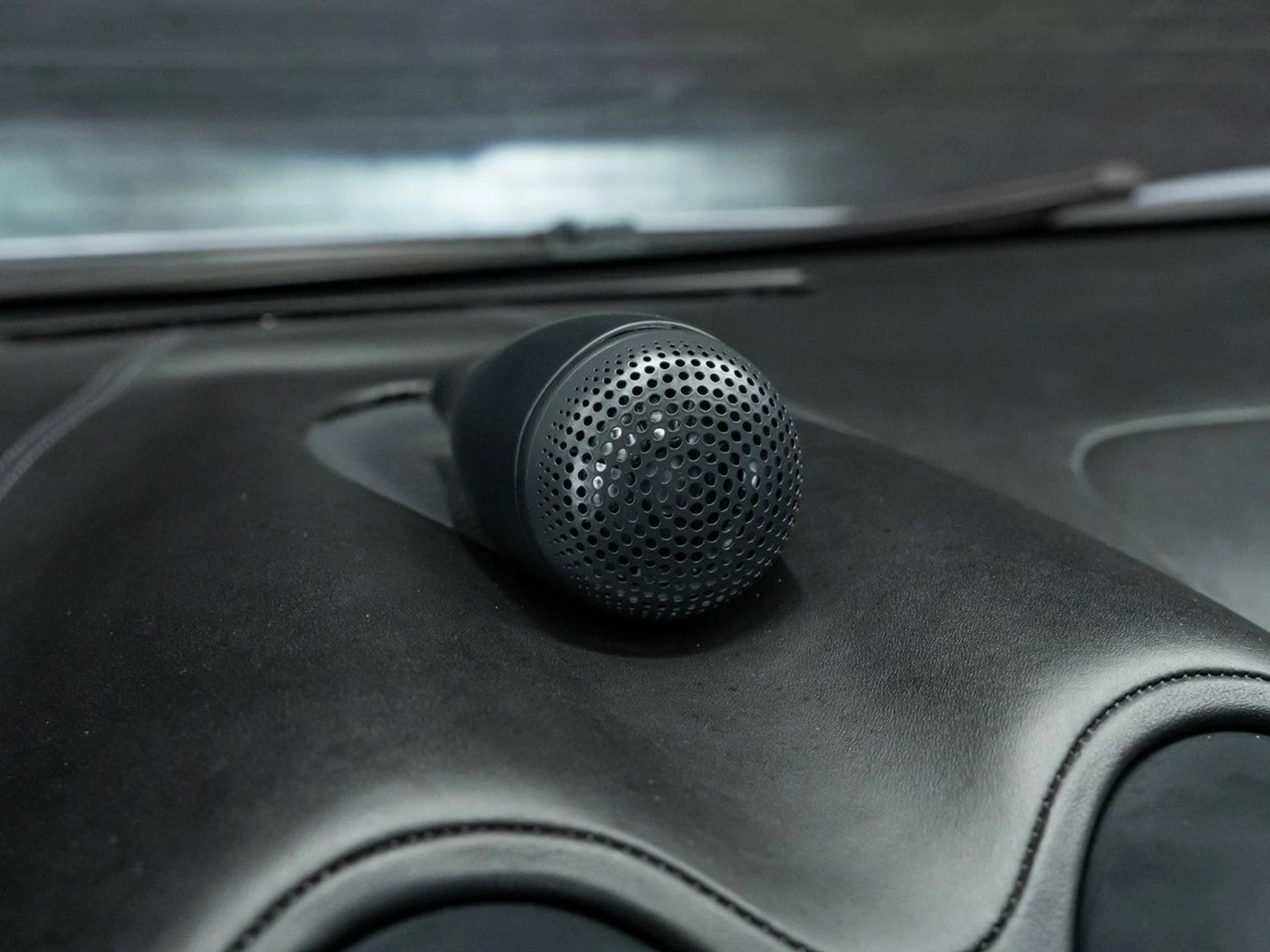 mph106_755421083_mclaren_570s_2017_5cbfa990d9