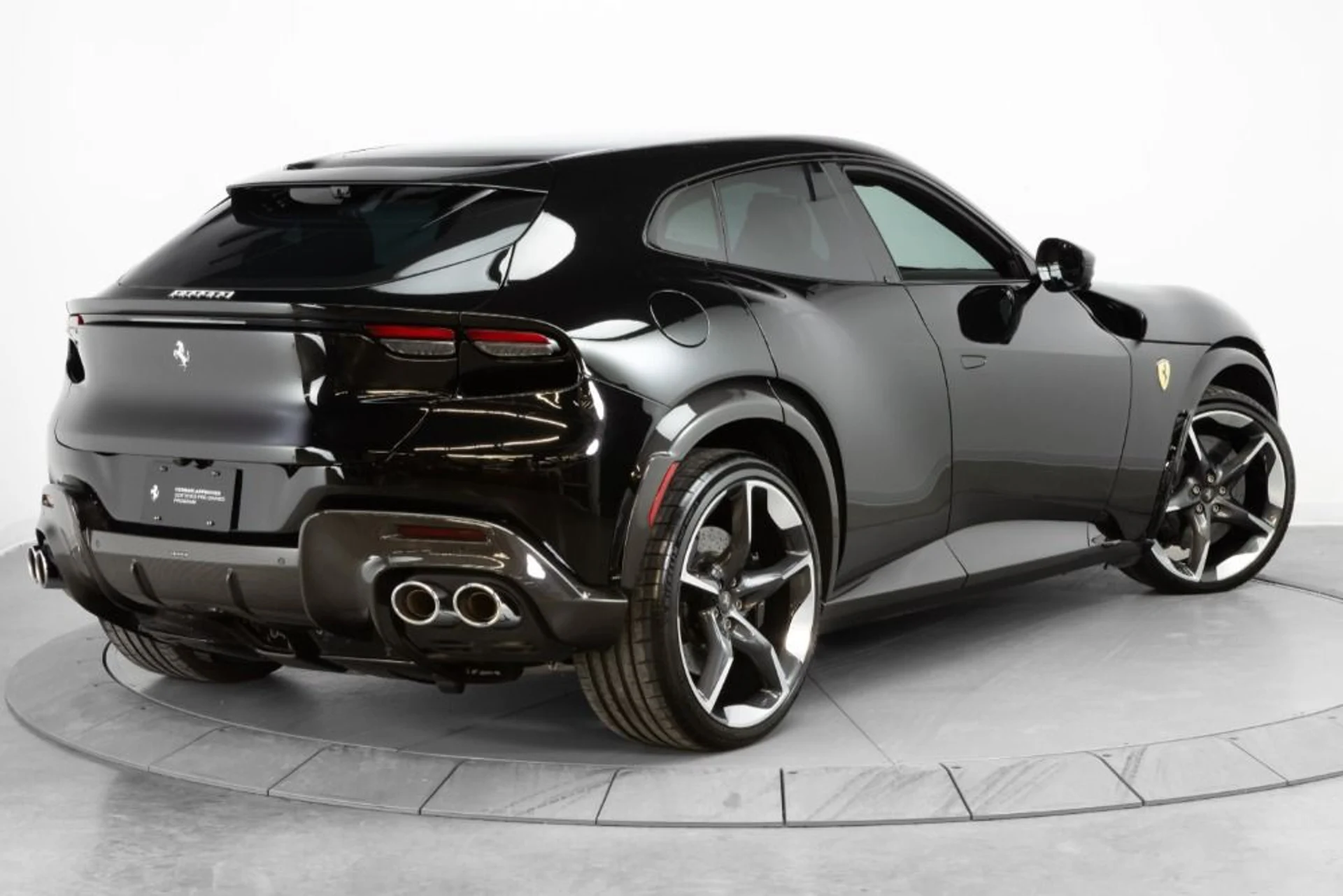 mph107_14480398_Used_2025_Ferrari_Purosangue_1766002020_da15a82a14