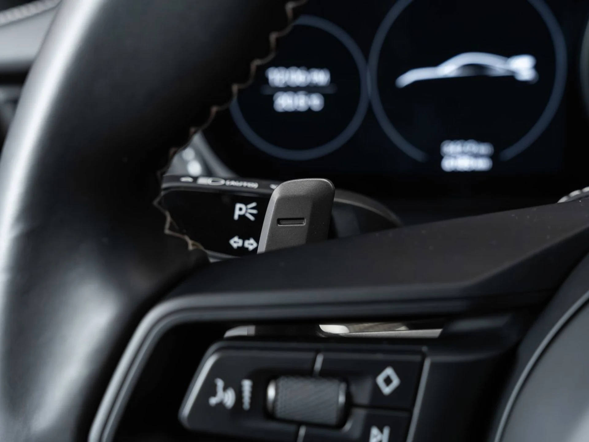 mph107_222395370_porsche_911_2022_80376d3c05