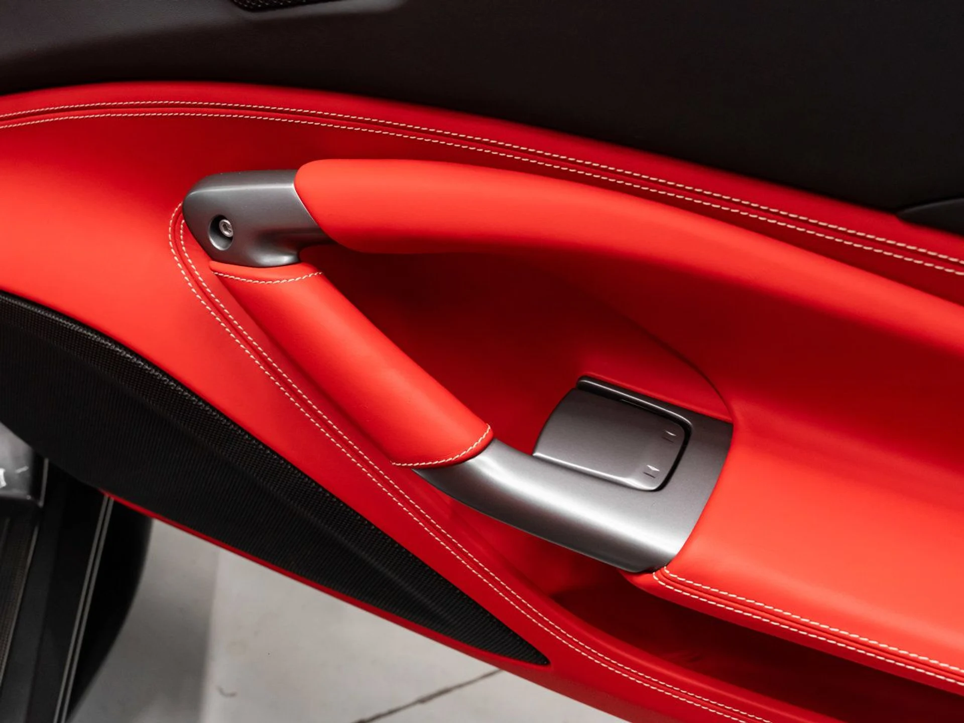 mph107_2242286342_ferrari_f8_spider_2021_aab5cfc618