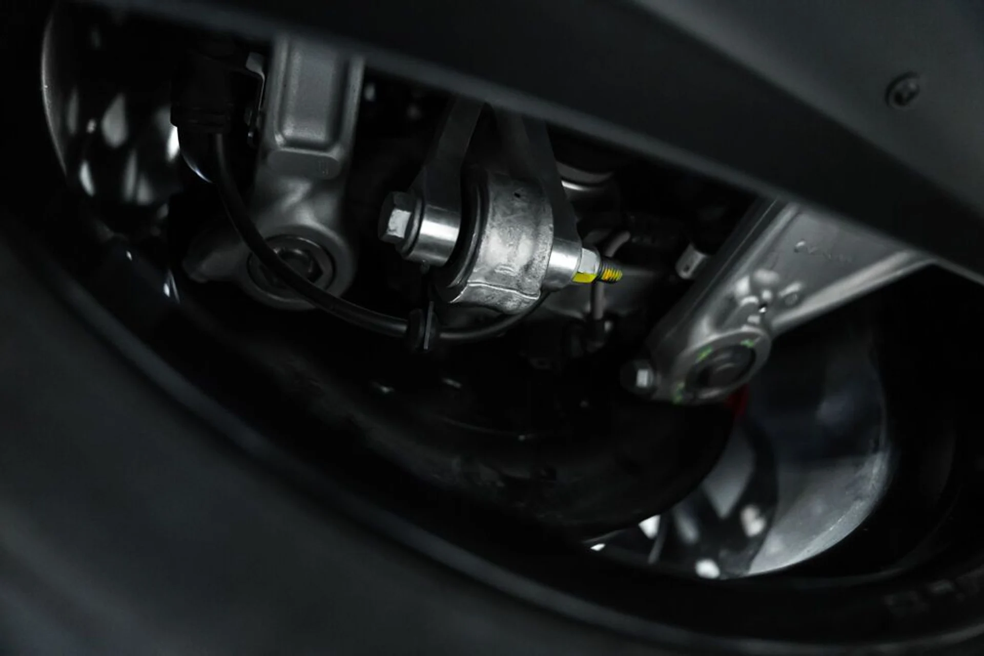 mph107_2537416112_lamborghini_veneno_2014_jpg_v_1779988126_76c0dd75e8