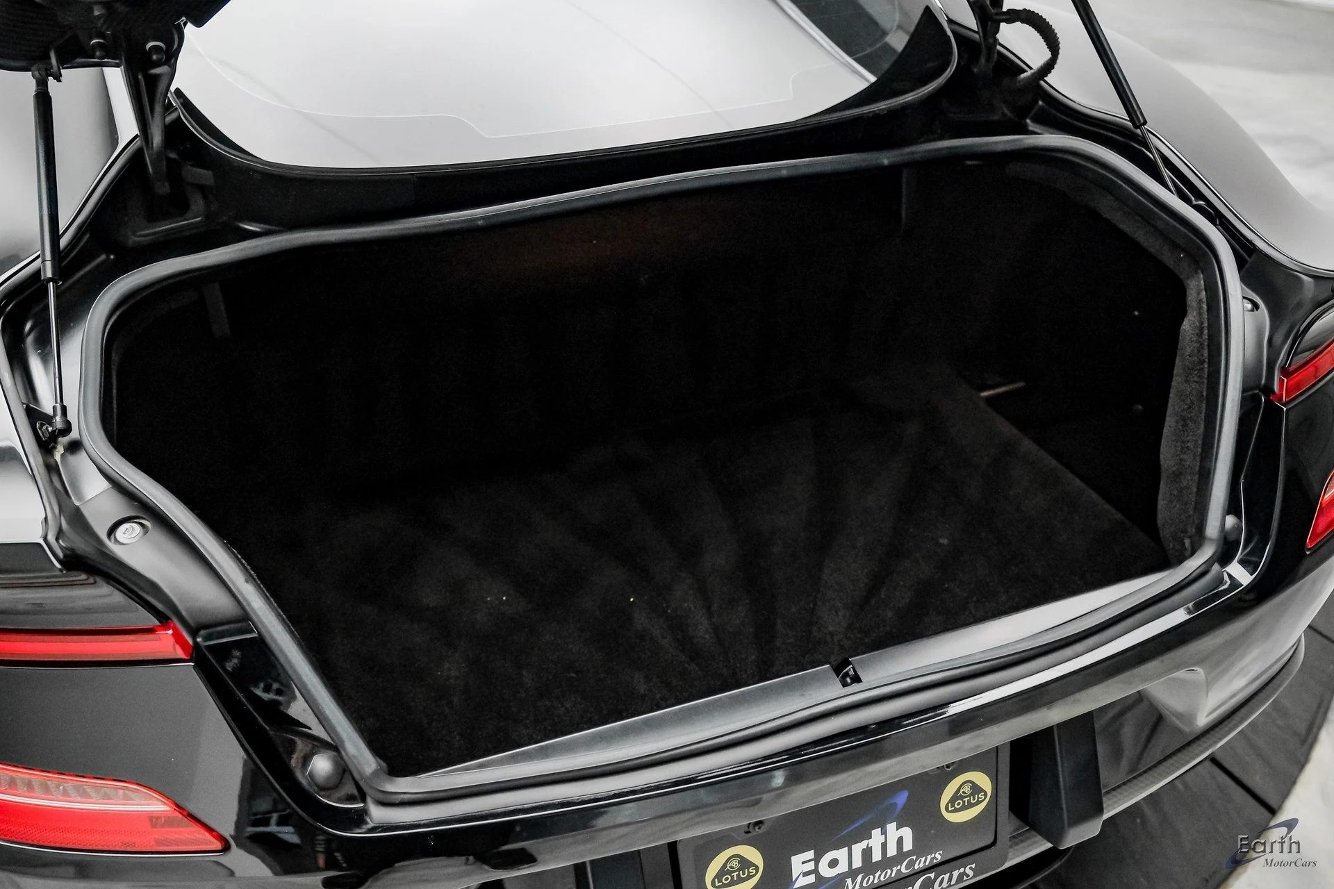 mph107_2582281965_8f4db13e40f1f74a5821b6f50b4650a4x_d02c194e64