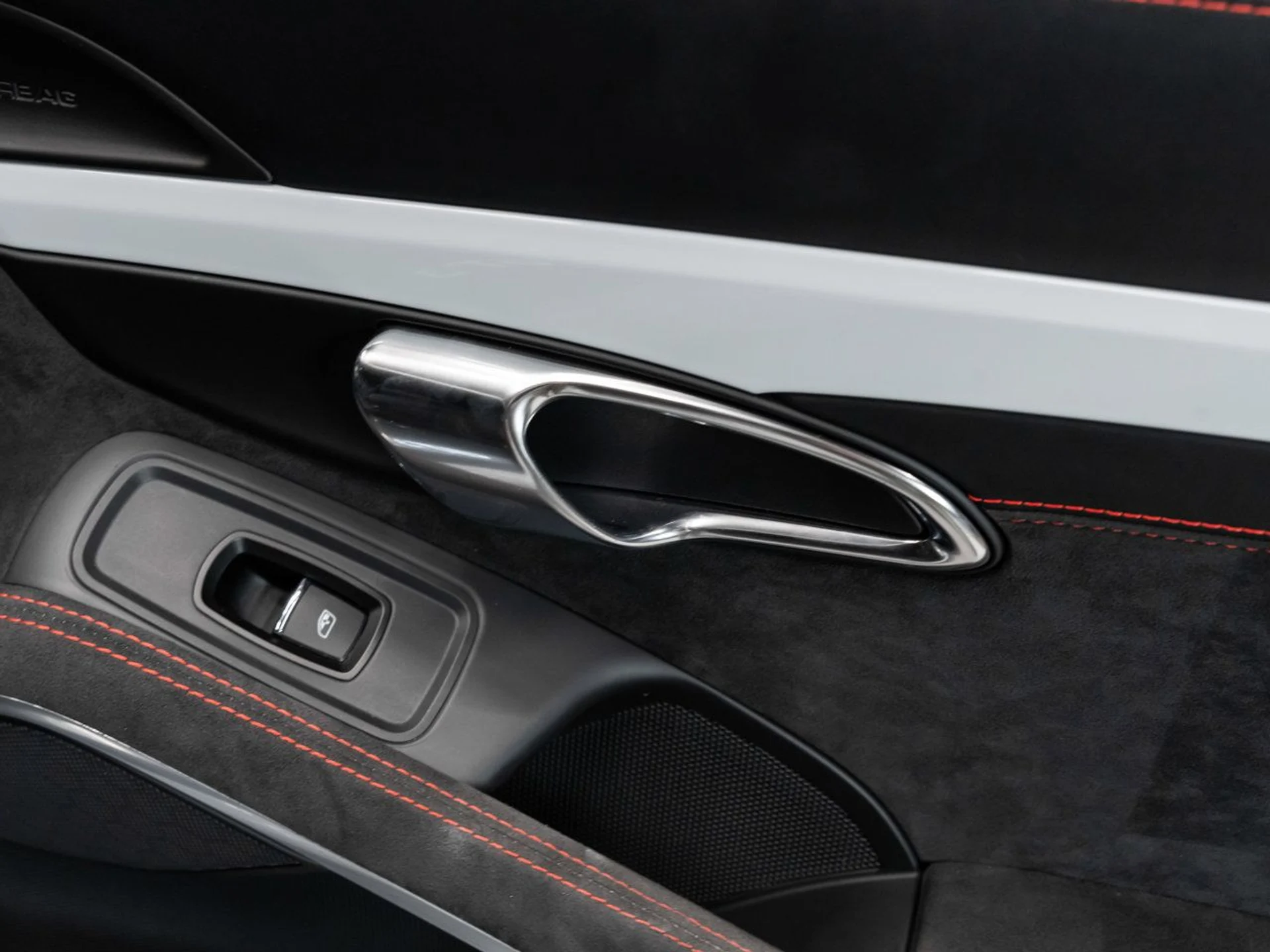 mph107_2851723150_porsche_911_2015_e8edc90cbd