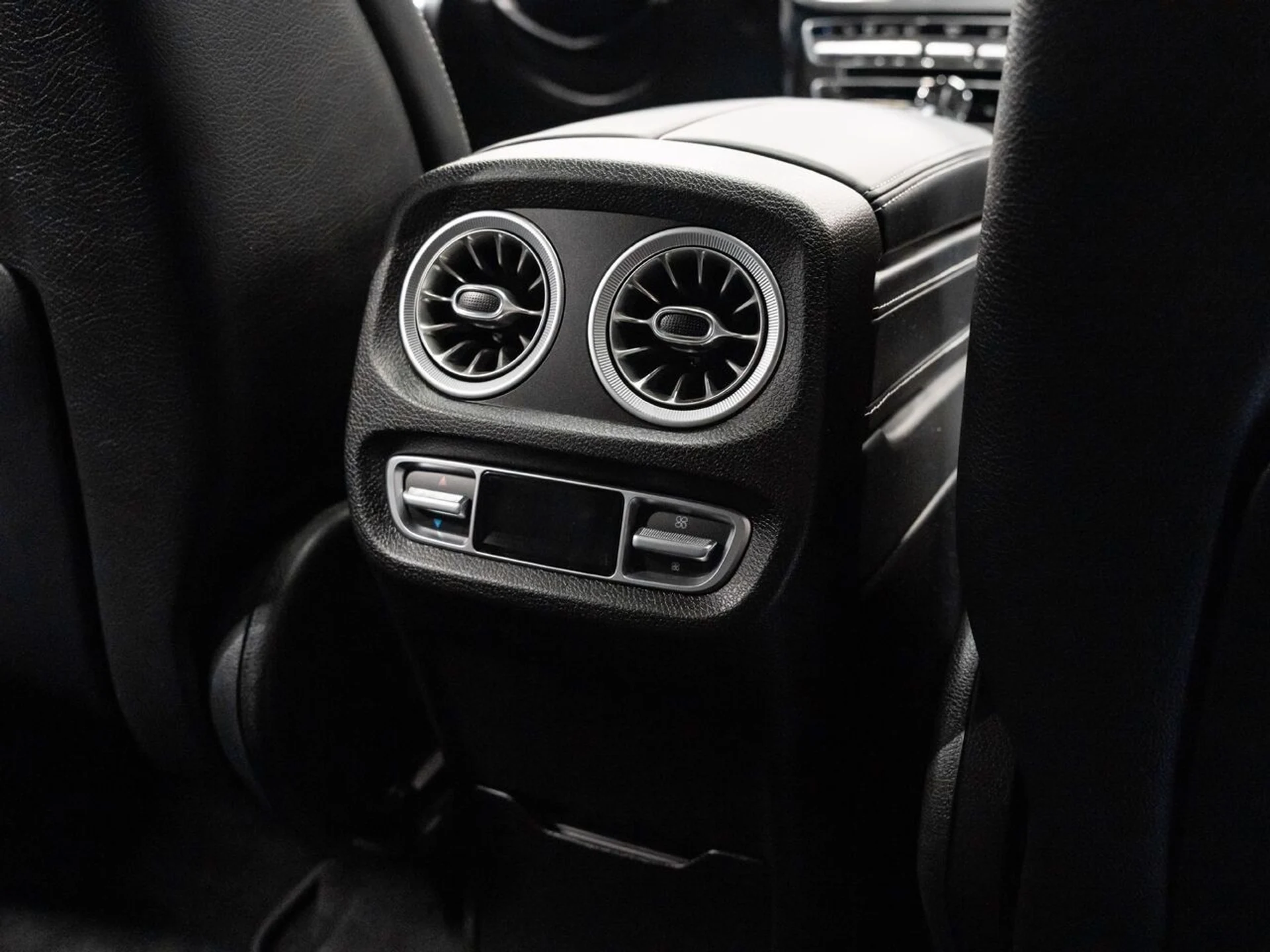 mph107_3365966671_mercedes_benz_g_class_2021_8ab300d08f