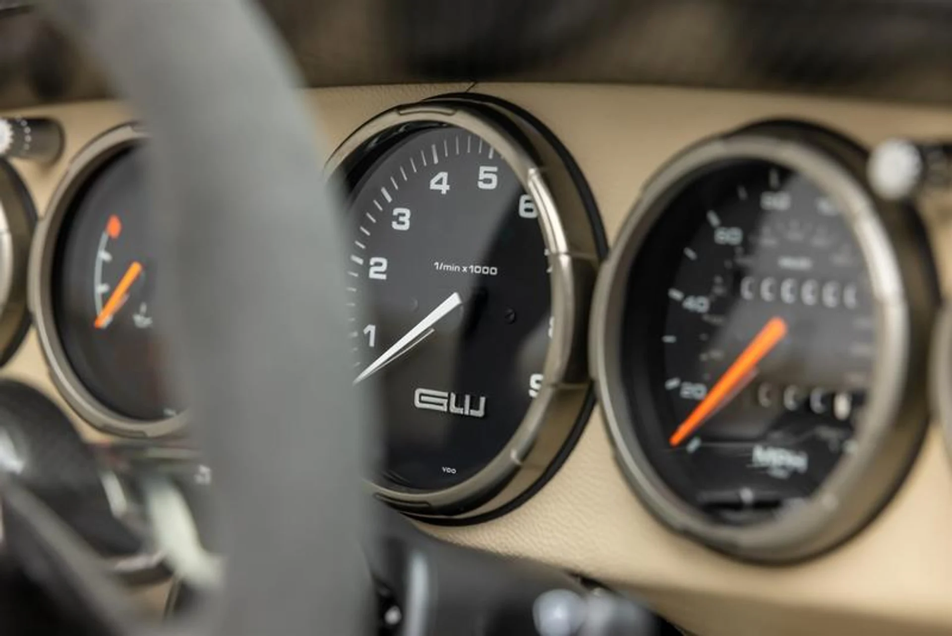 mph107_3582119388_1_C2_EFBD_7_6_A47_49_A6_8_ABB_61_C13268_D82_D_bf20d1c269